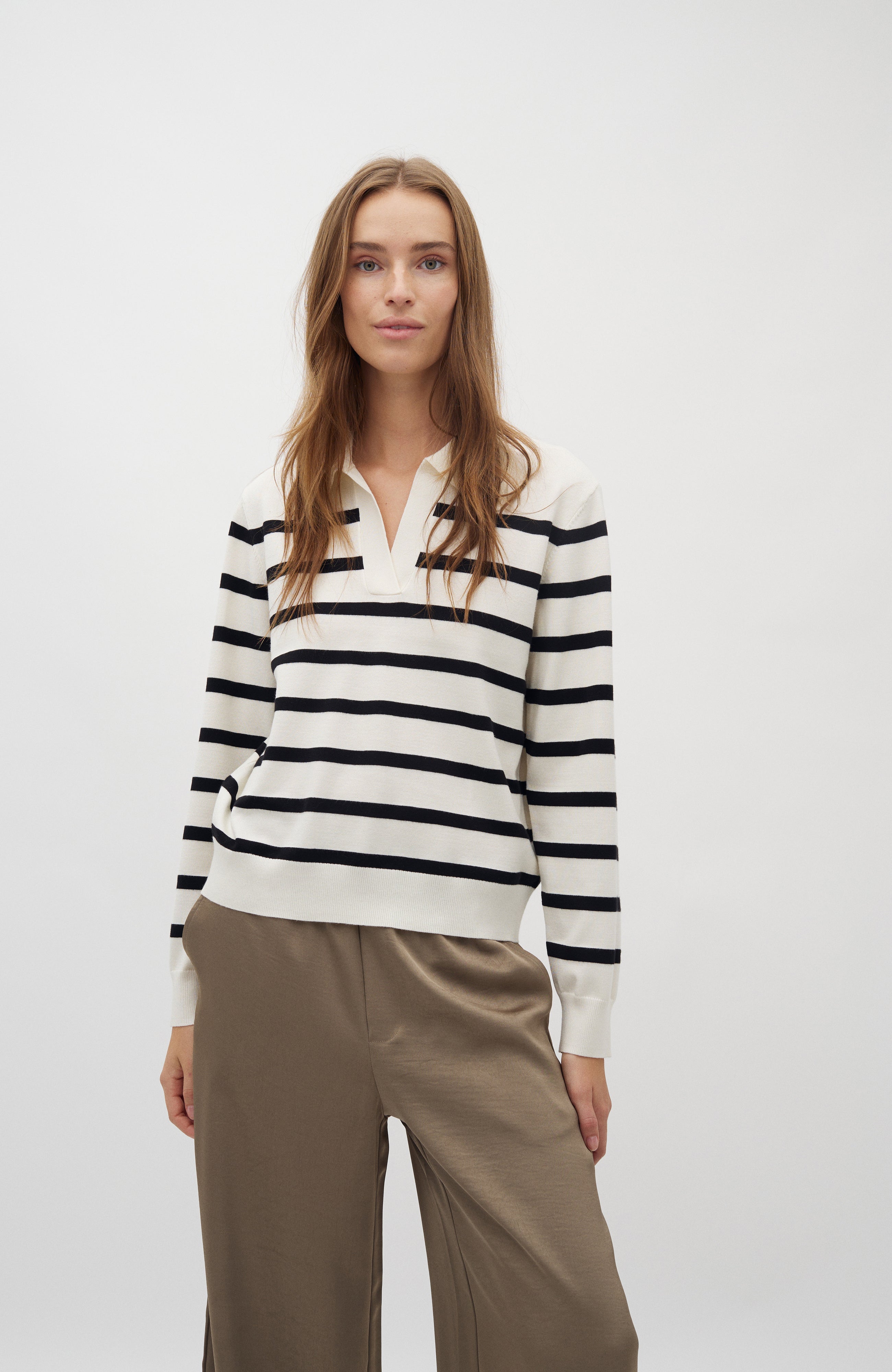 Sika-M_Sugar Black Stripe_Model_0