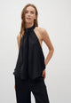 Zuzela-M_Black_Model_0