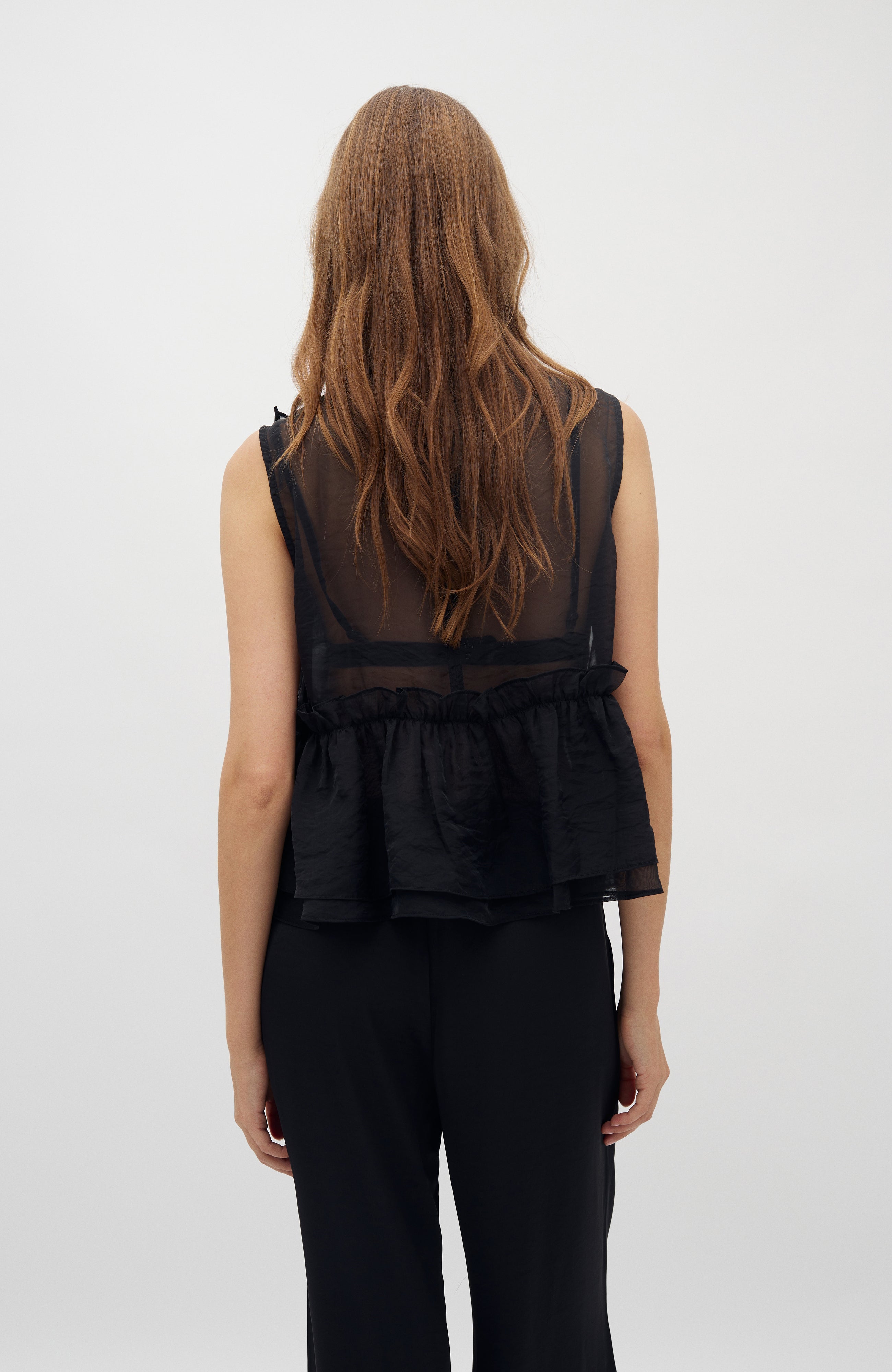 Sivanna-M_Black_Model_2