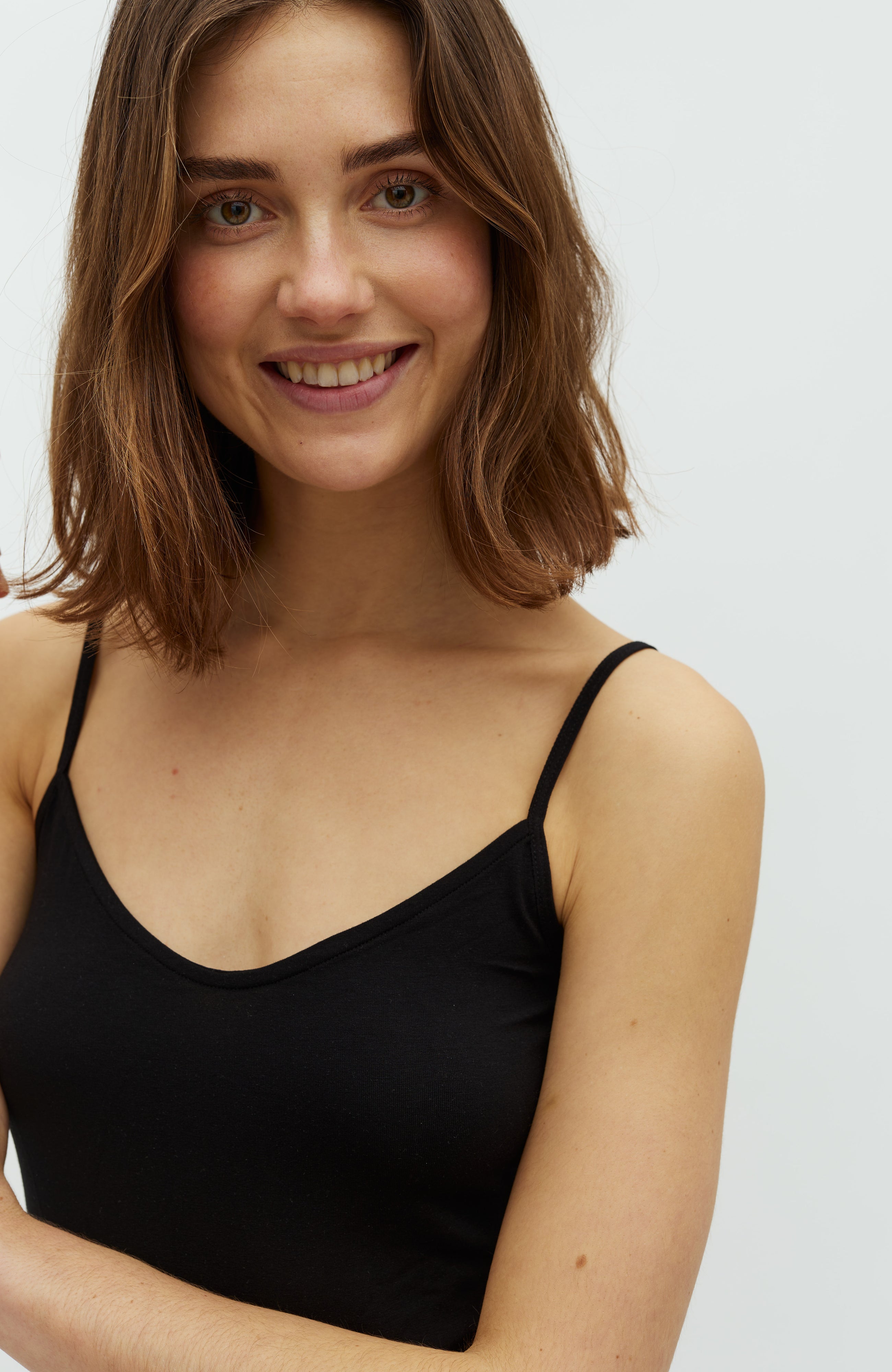 Manila_Black_Model_1