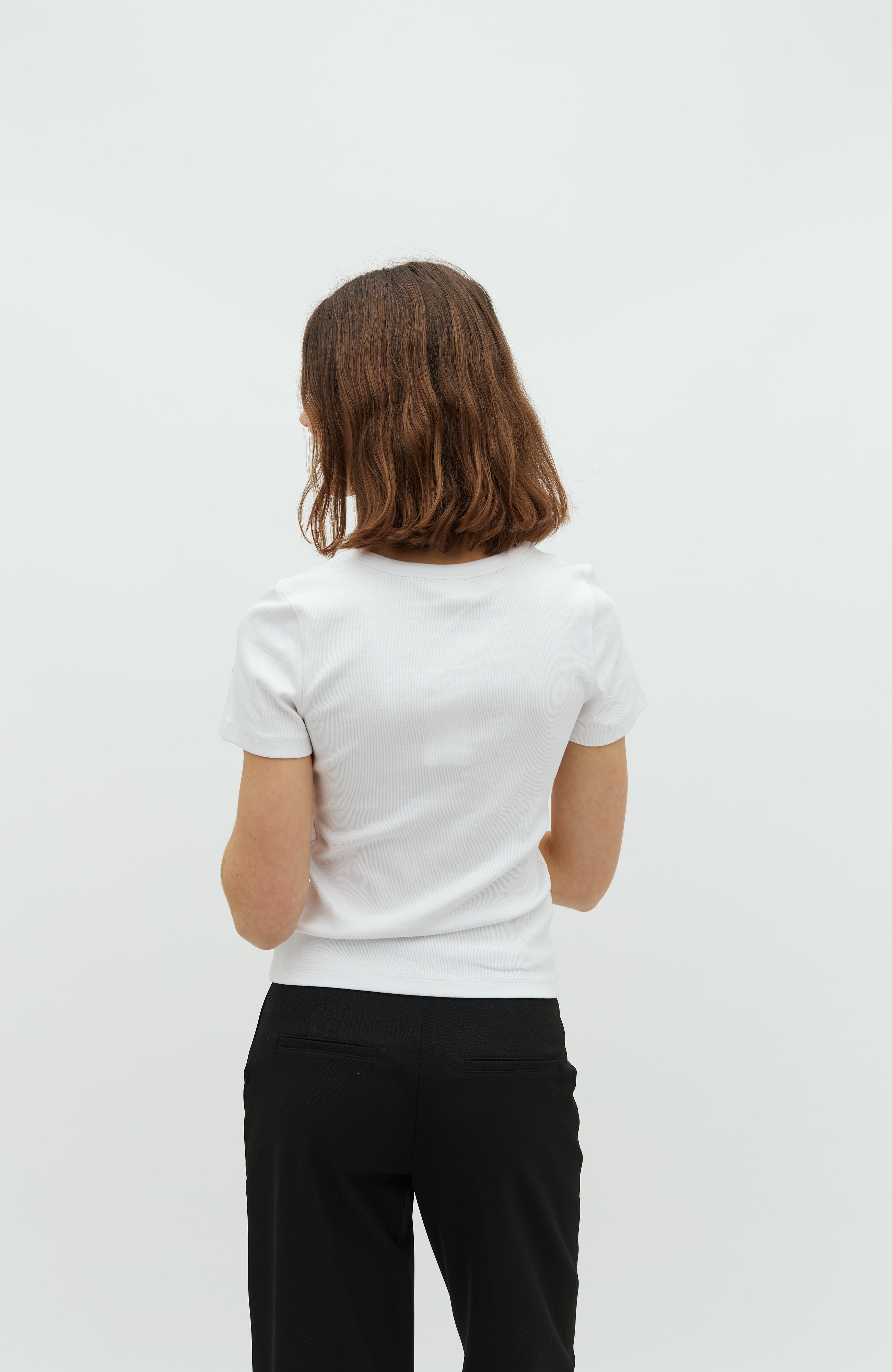 Otis-M_White_Model_2