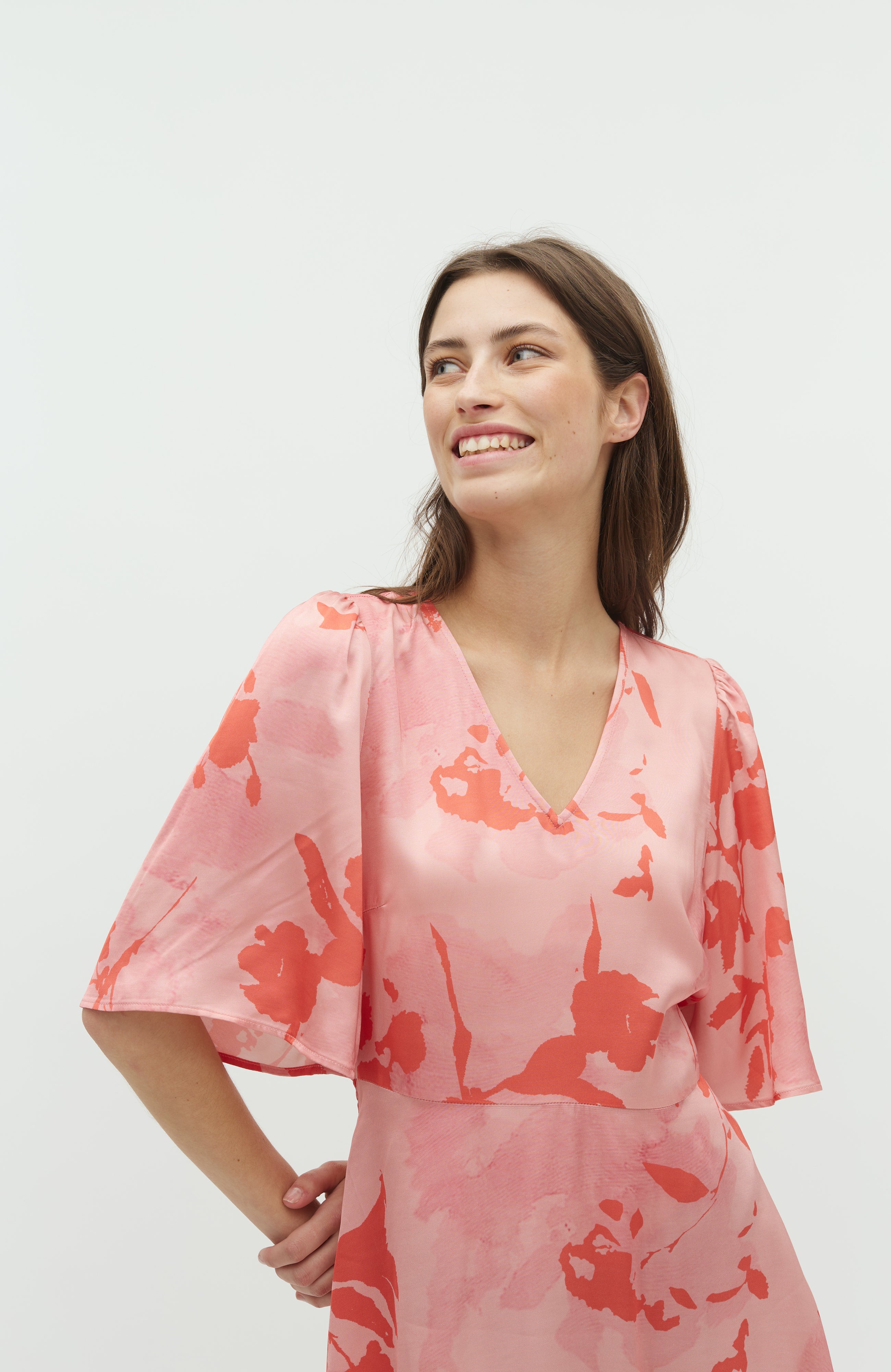 Melika V-M_Coral Felissa Print_Model_3