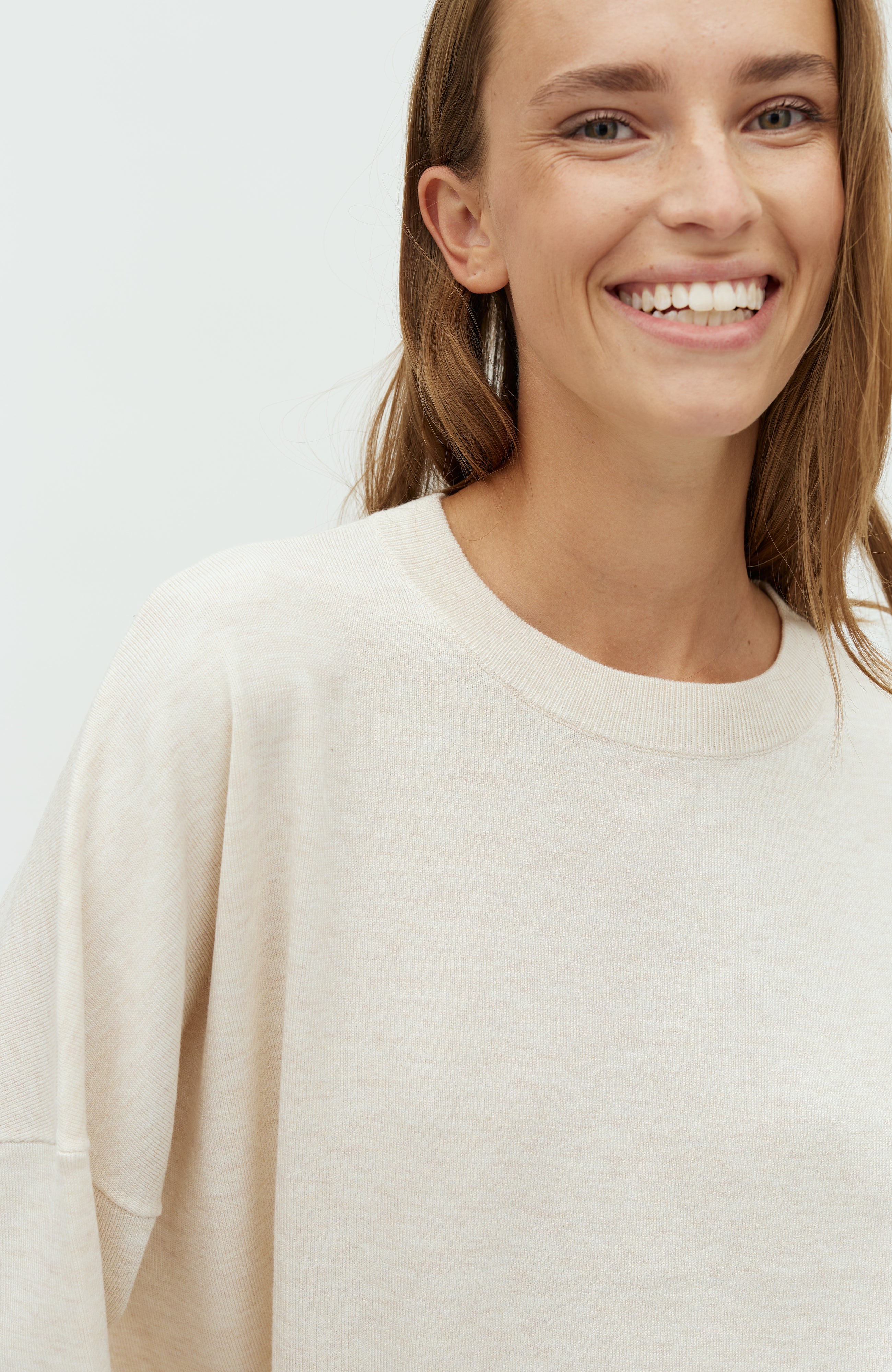 Gillian-M_Sugar Melange_Model_1