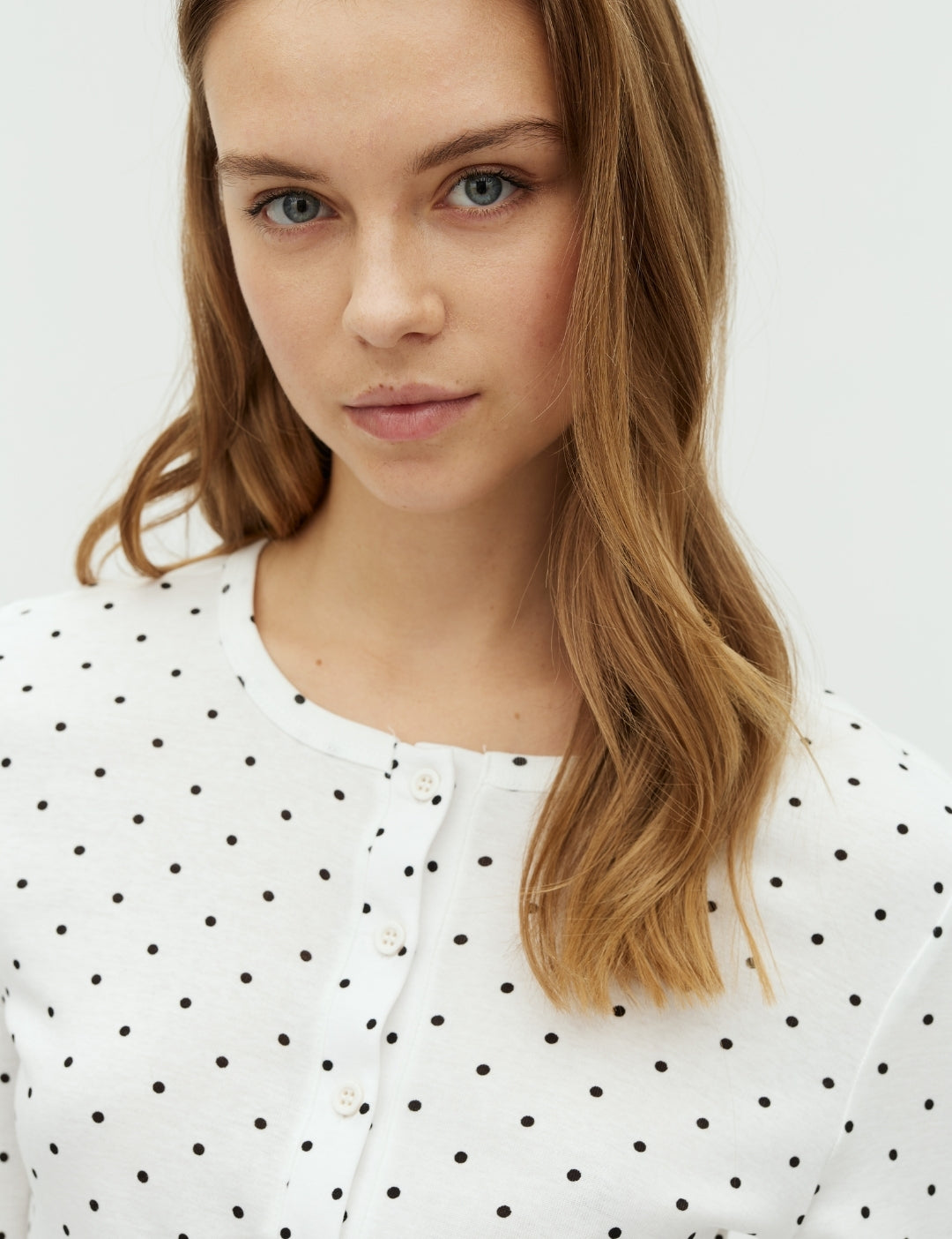 Orelia-F_Sugar dot_Model_1