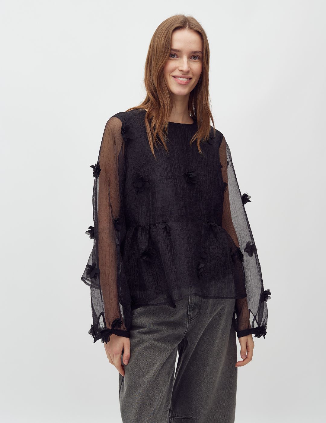 Hasel-M_Black_Model_0