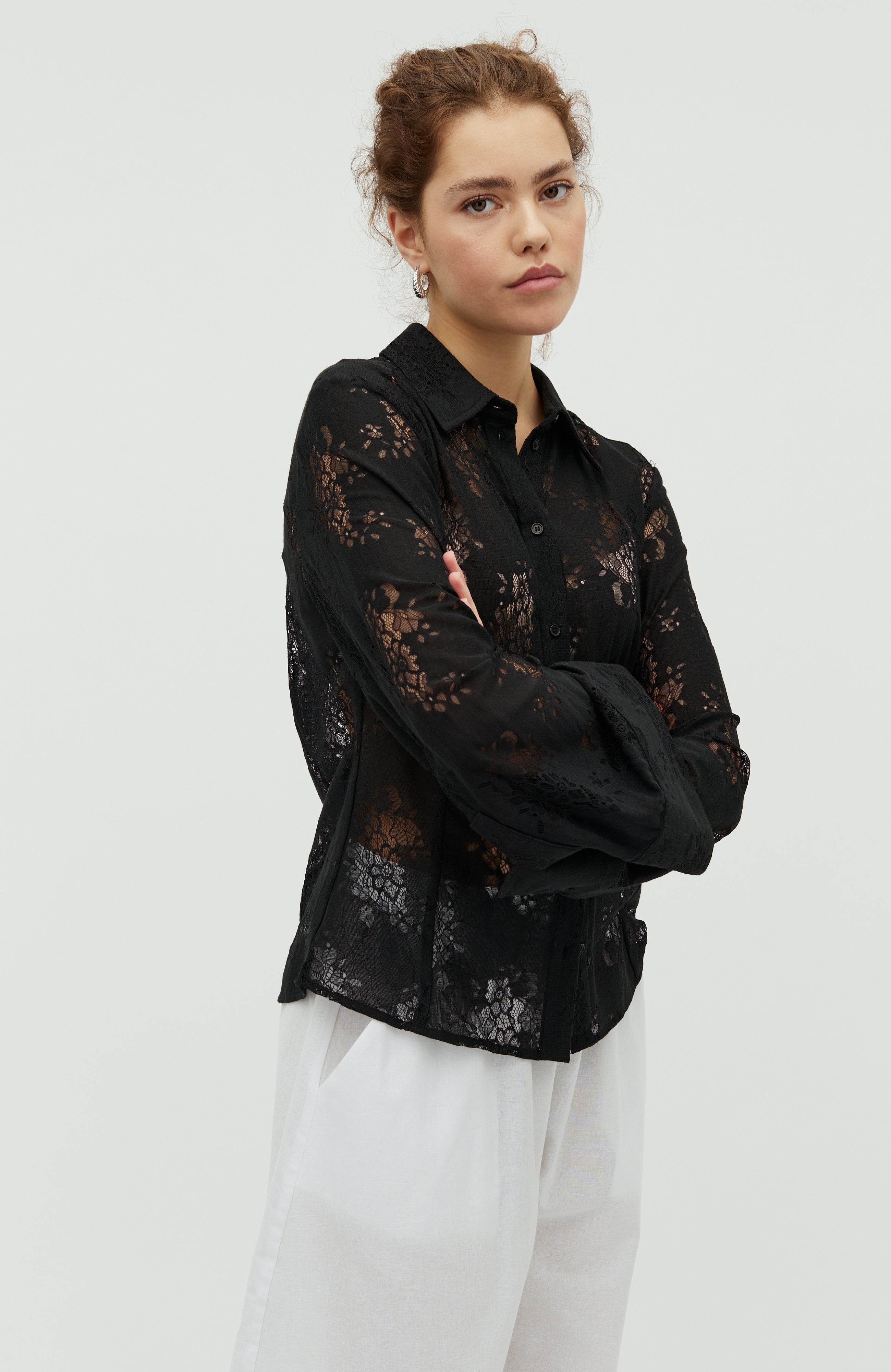 Kalanna L-M_Black_Model_0