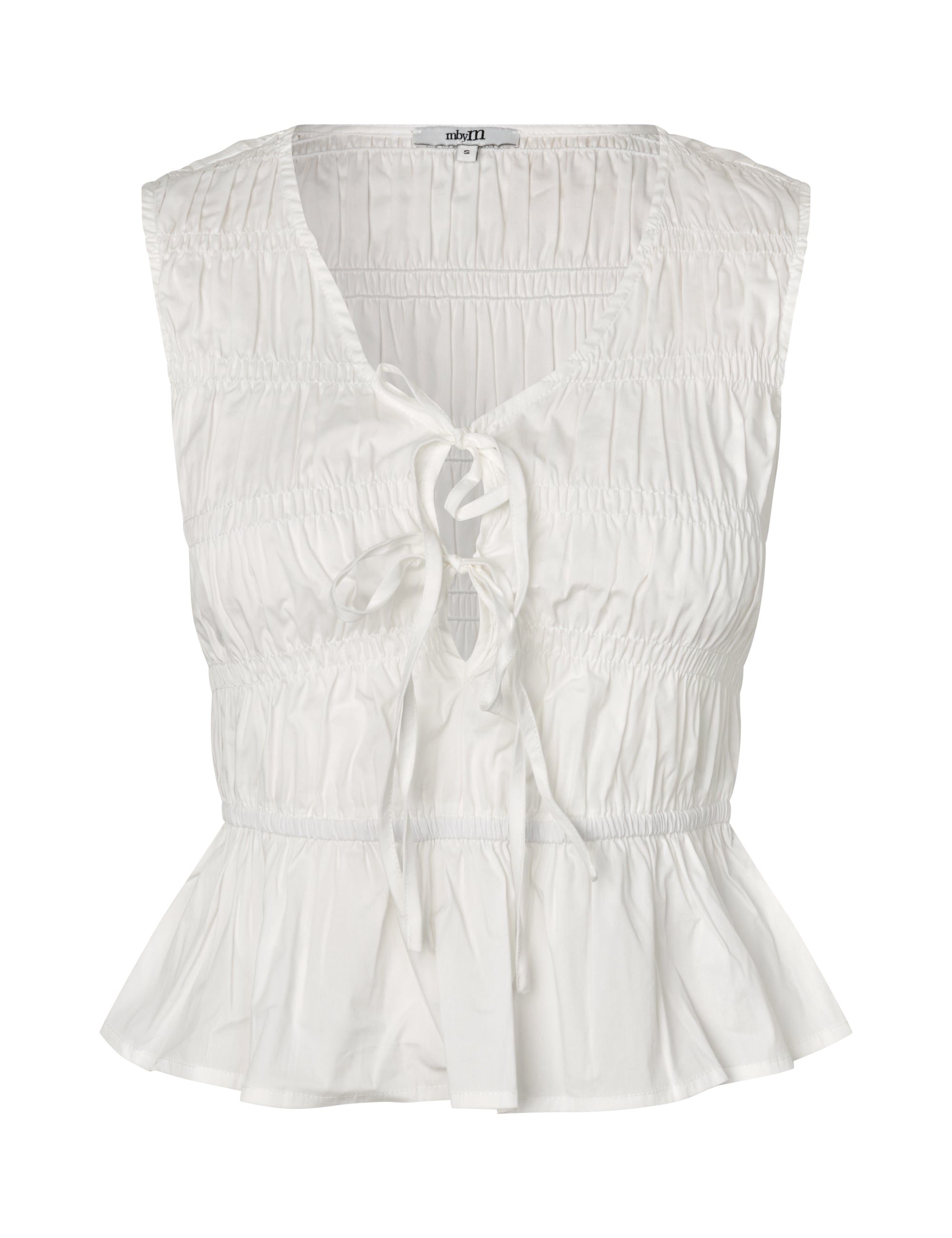 Cyra-M_White_Packshot_0