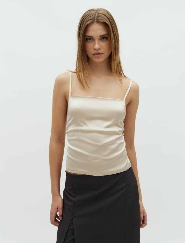 Ollyi-F_Sugar dust_Model_0