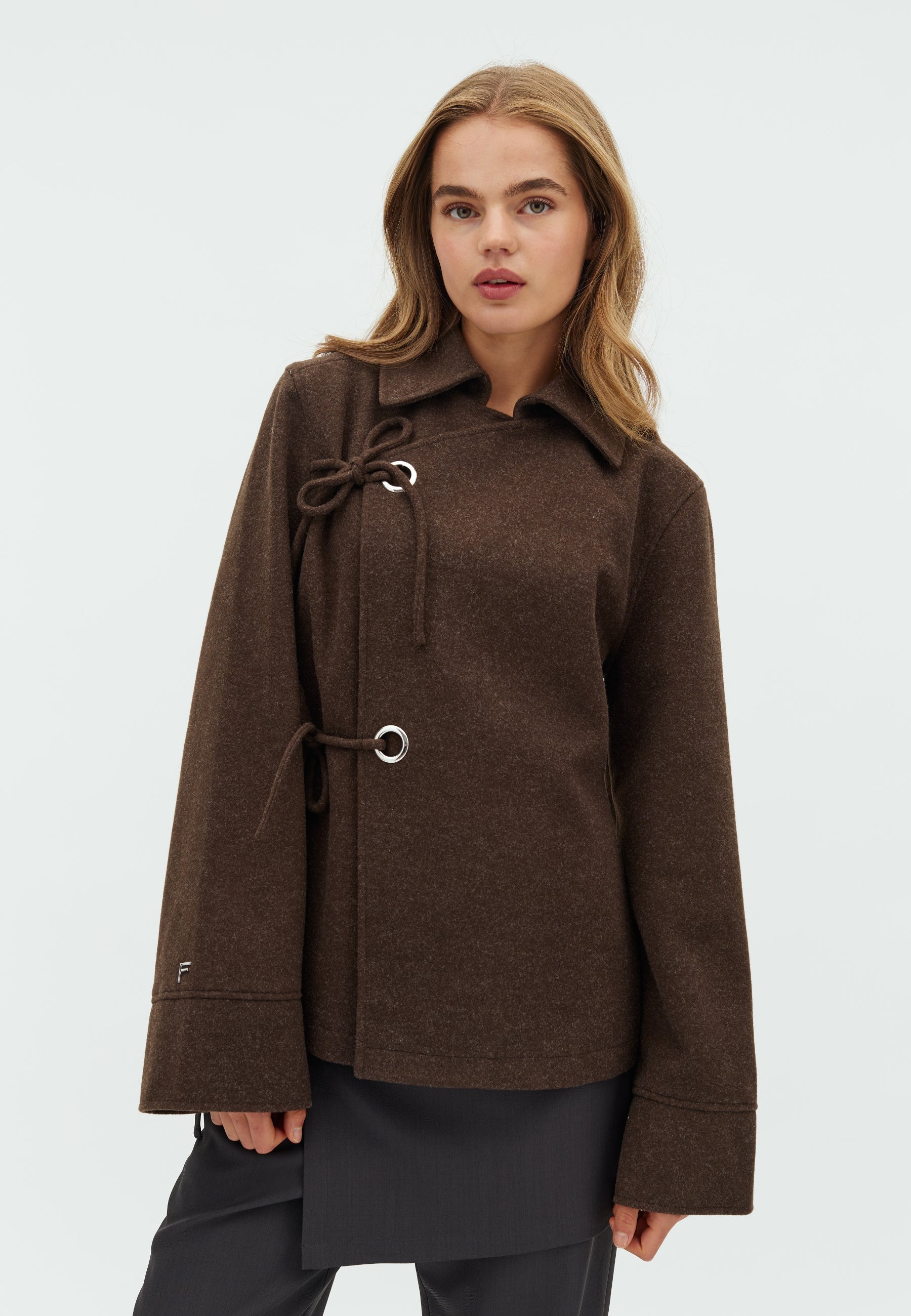 Mazelle-F_Dark brown melange_Model_1