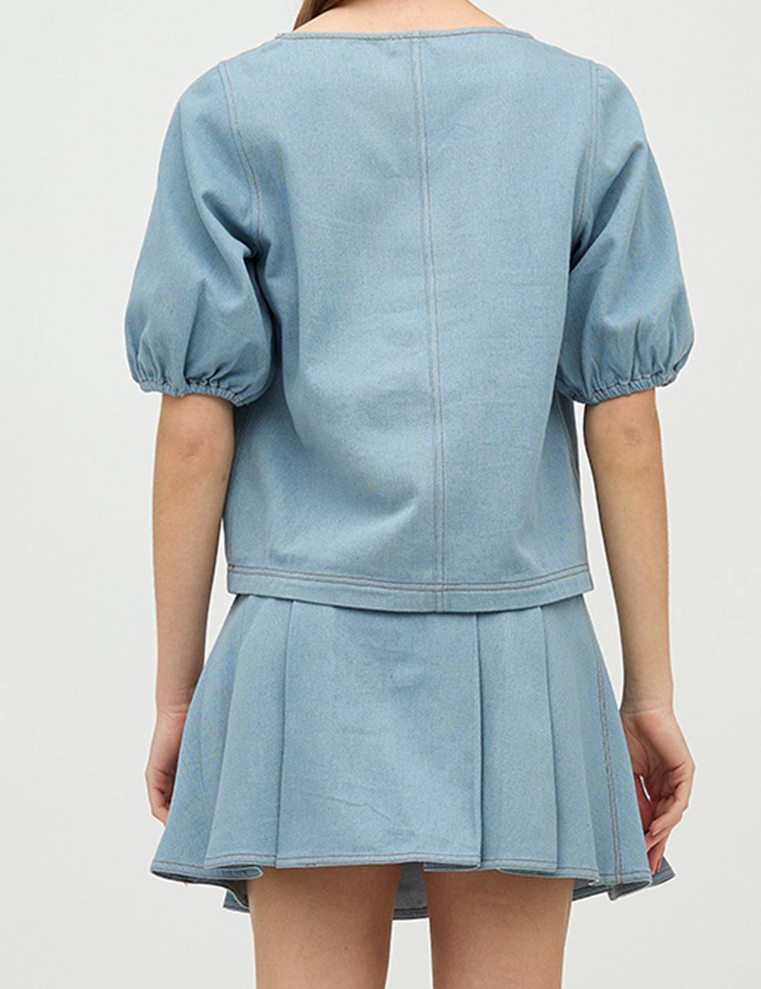 Pheebs-F_Ice blue dust_Model_1