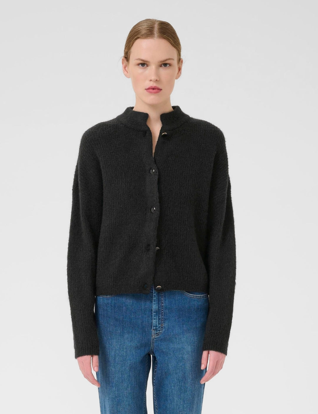 10905931 AlphaGZ short cardigan NOOS_Black_Model_3