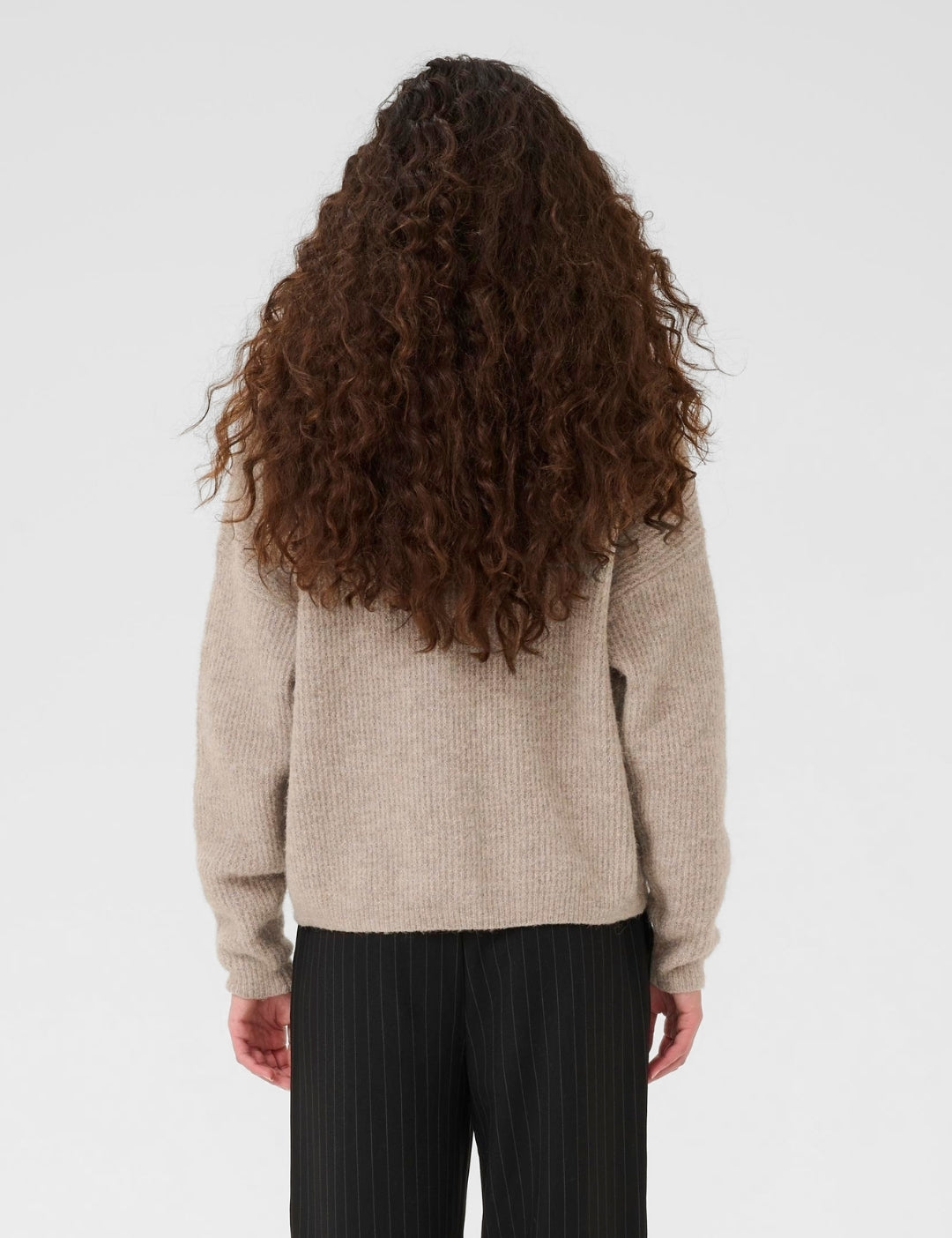 10905931 AlphaGZ short cardigan NOOS_Warm Sand Melange_Model_2