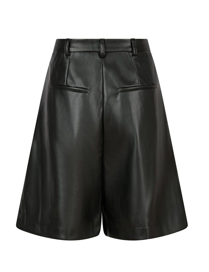 164147 Nika Bermuda PU Shorts_Black_Packshot_1