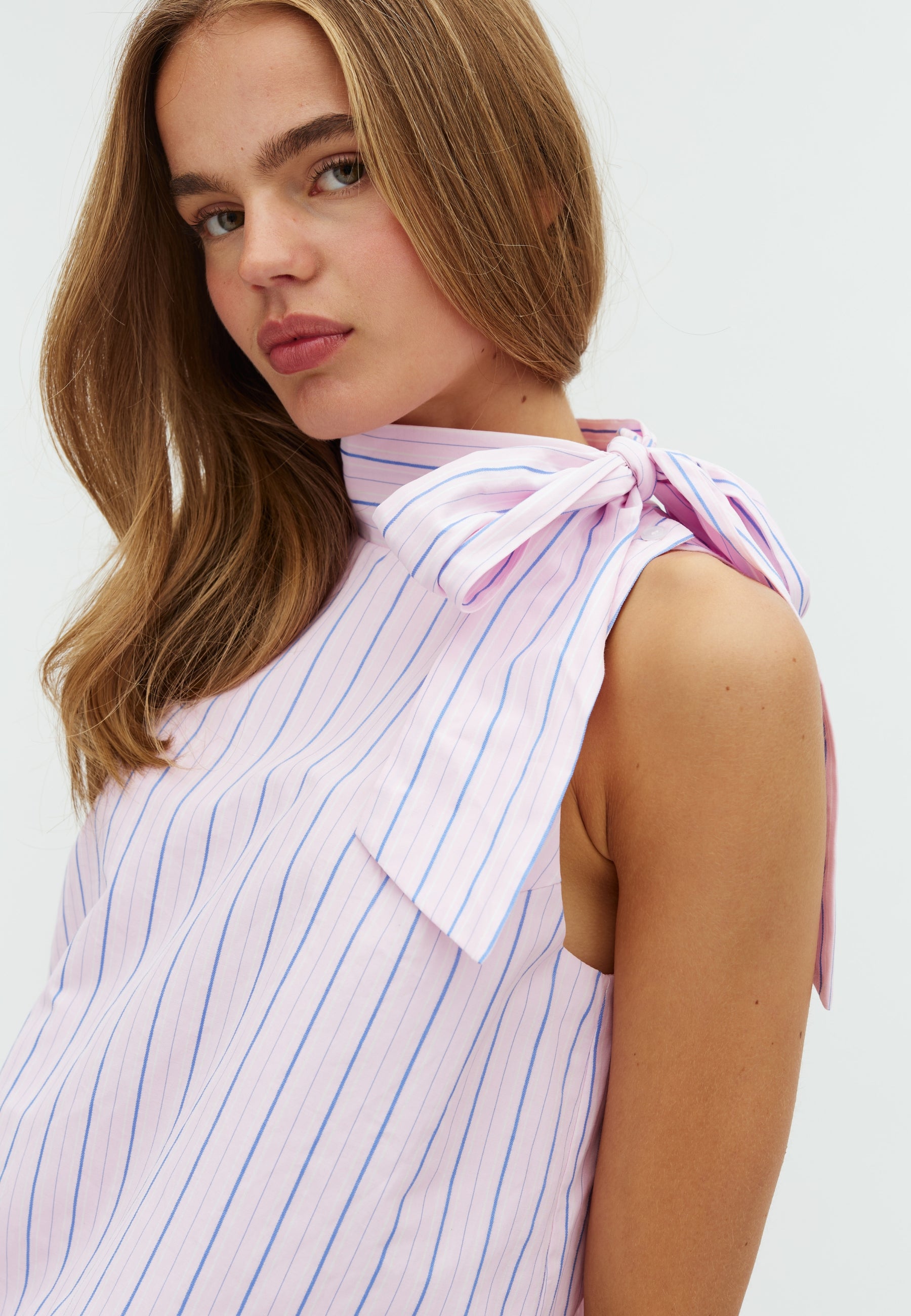 165840 Deda Stripe Top_Light pink_Model_1