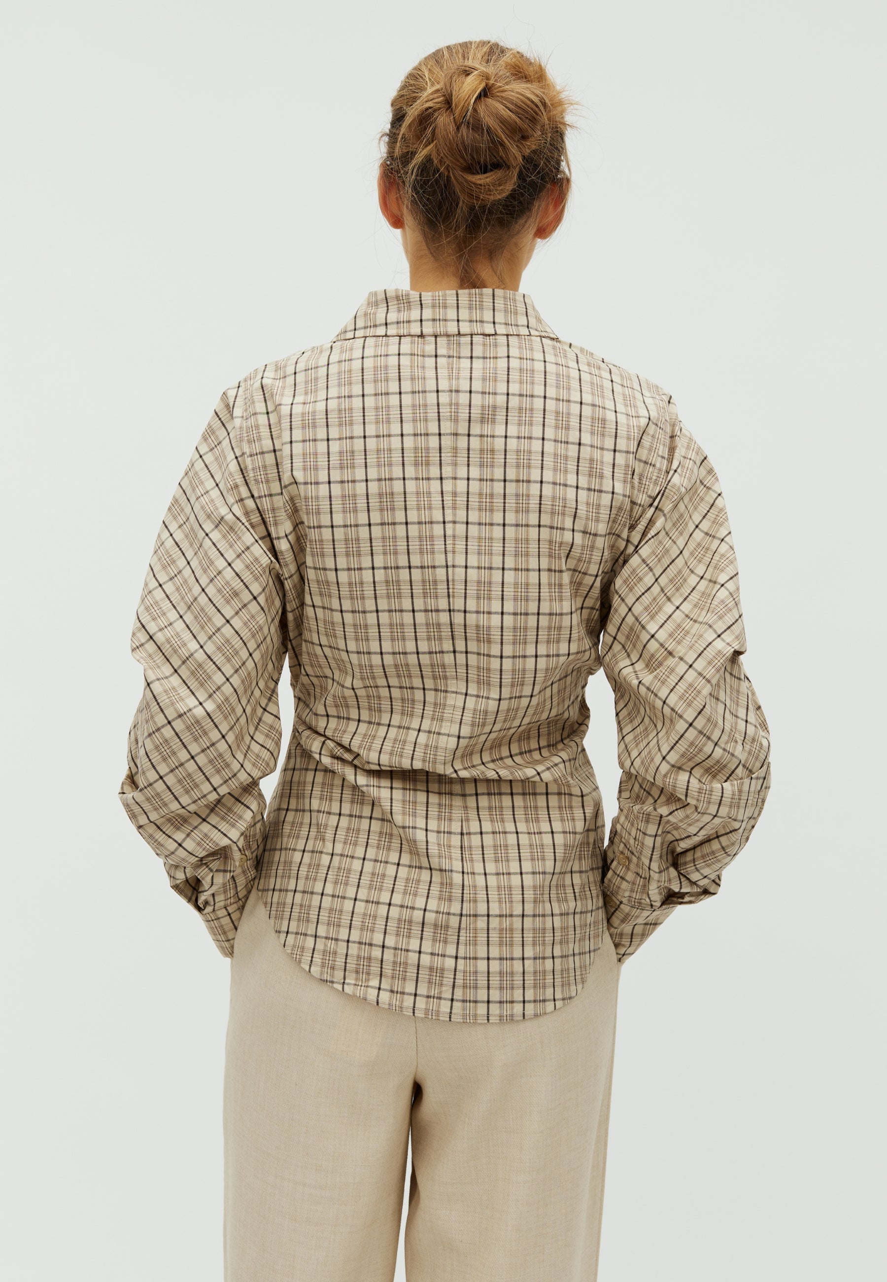168377 Meoella Check Shirt_Off White_Model_2