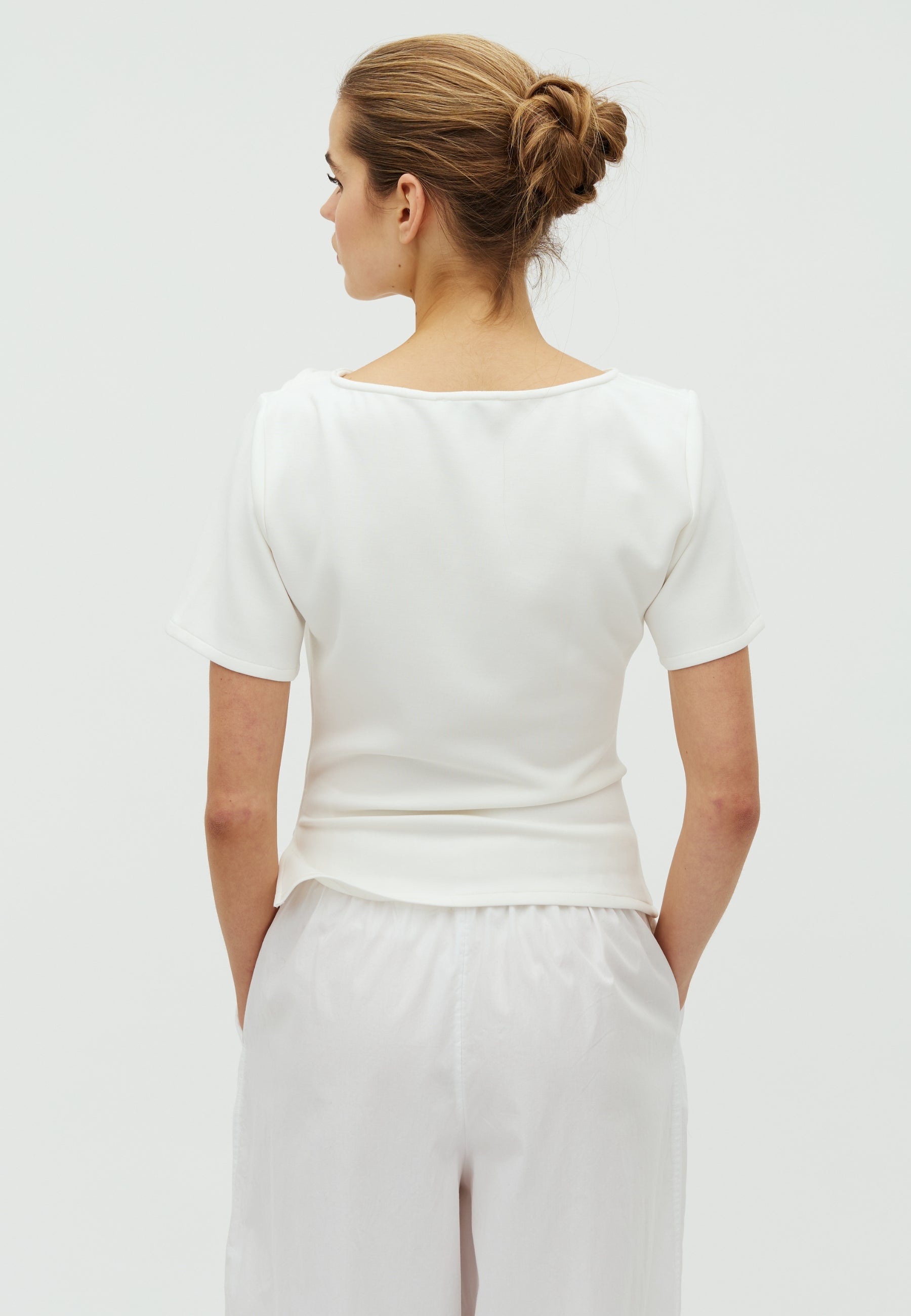 168652 Nasmine Soft Blouse_Off White_Model_2