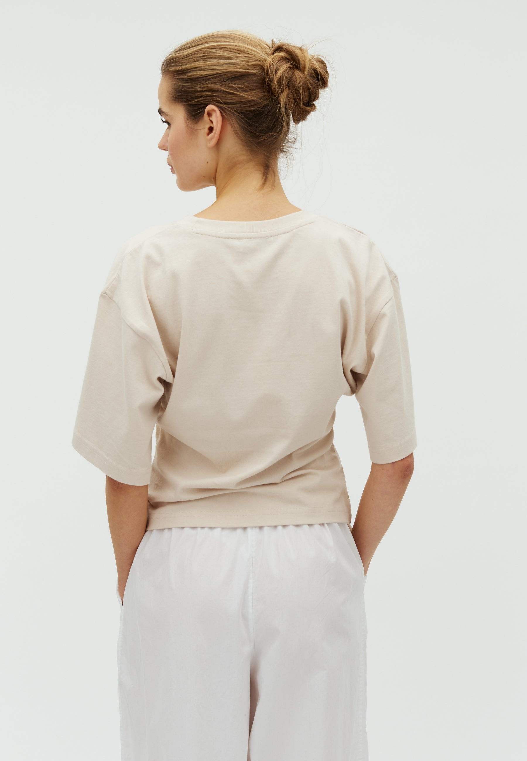 168650 Tasha Boxy Tee_Ivory_Model_2