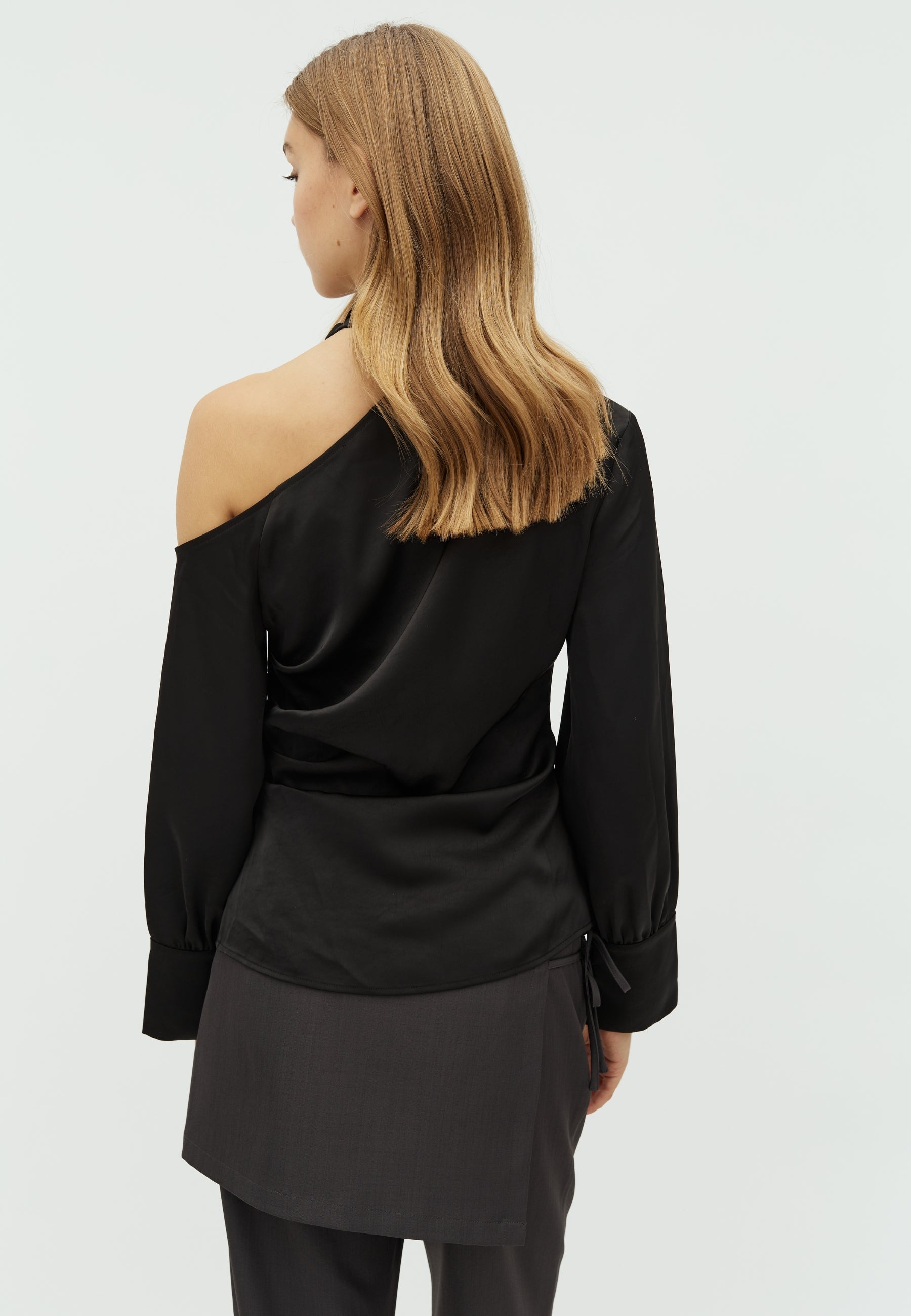 167451 Thiril Heavy Satin Blouse_Black_Model_2