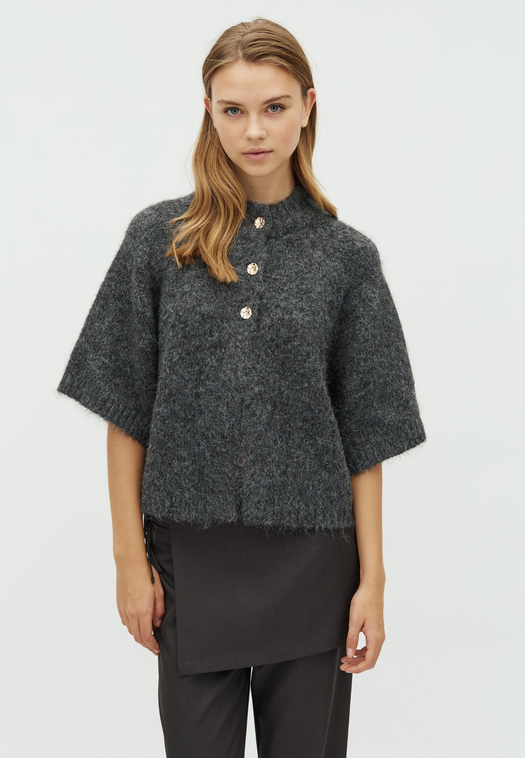 167446 Senuta Fluffy Knit Cardigan_Antracit melange_Model_0