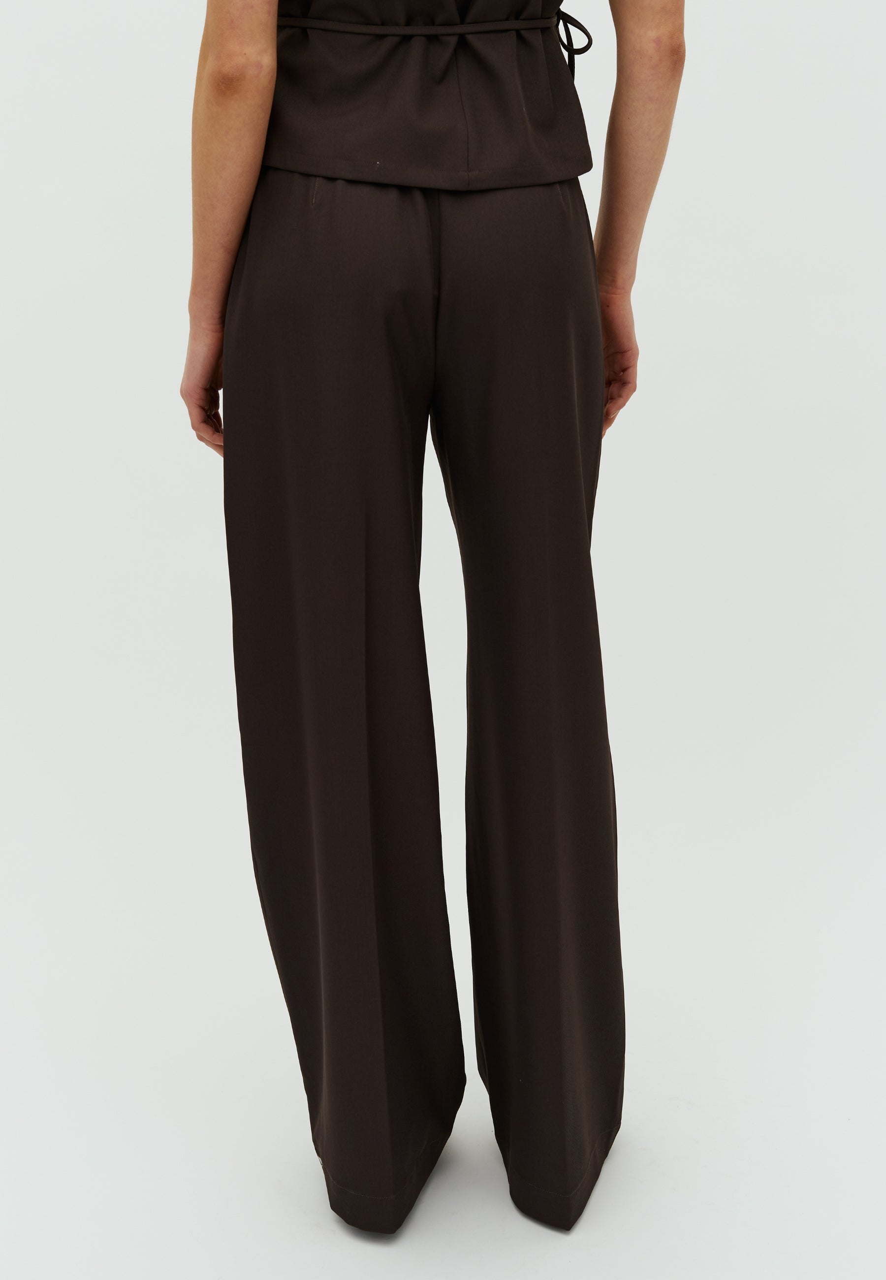 Grado-F_Dark Brown_Model_2