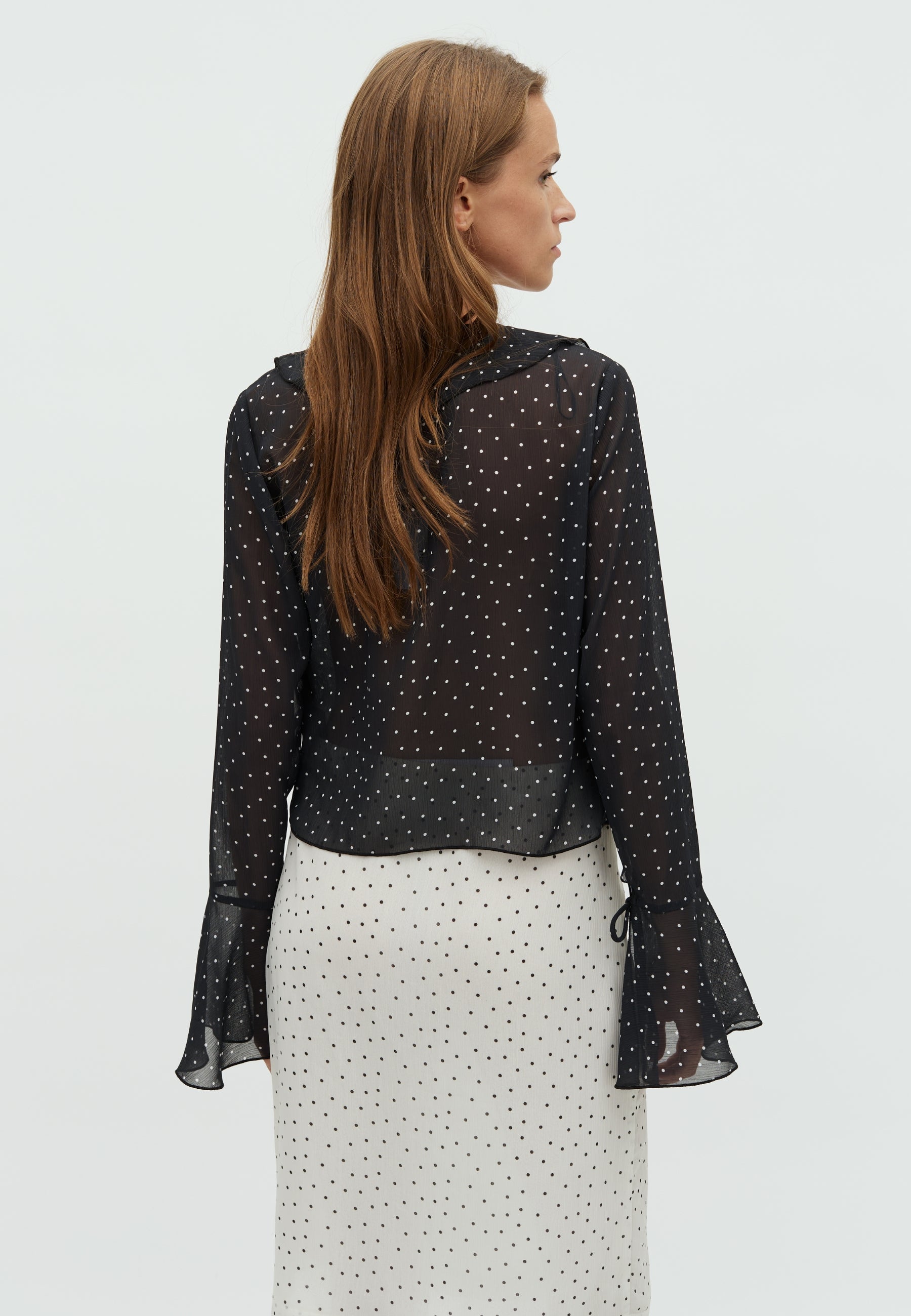 Jasani-F_Salt and pepper_Model_1