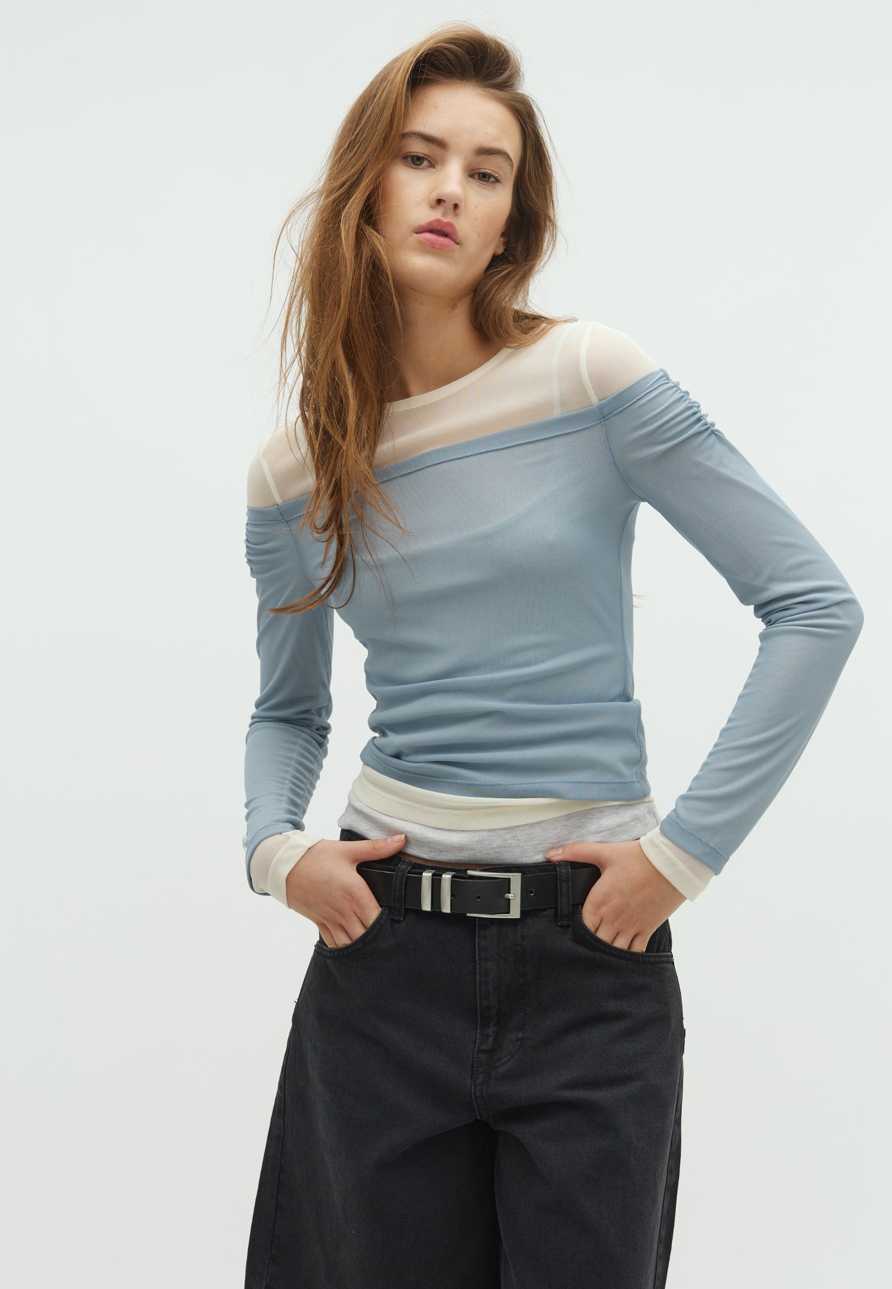 Reimea-F_Stell blue_Model_0