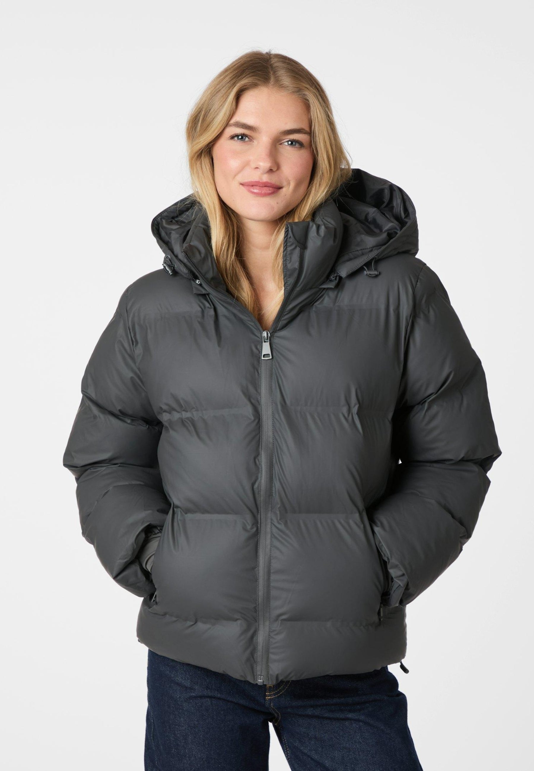 158082 Fox C Puffer Jacket_Antracit_Model_1