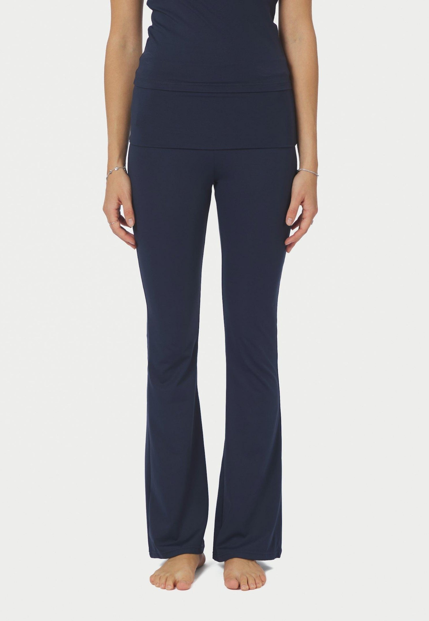 167091 Ulianna Leggings Pants_Navy_Model_1