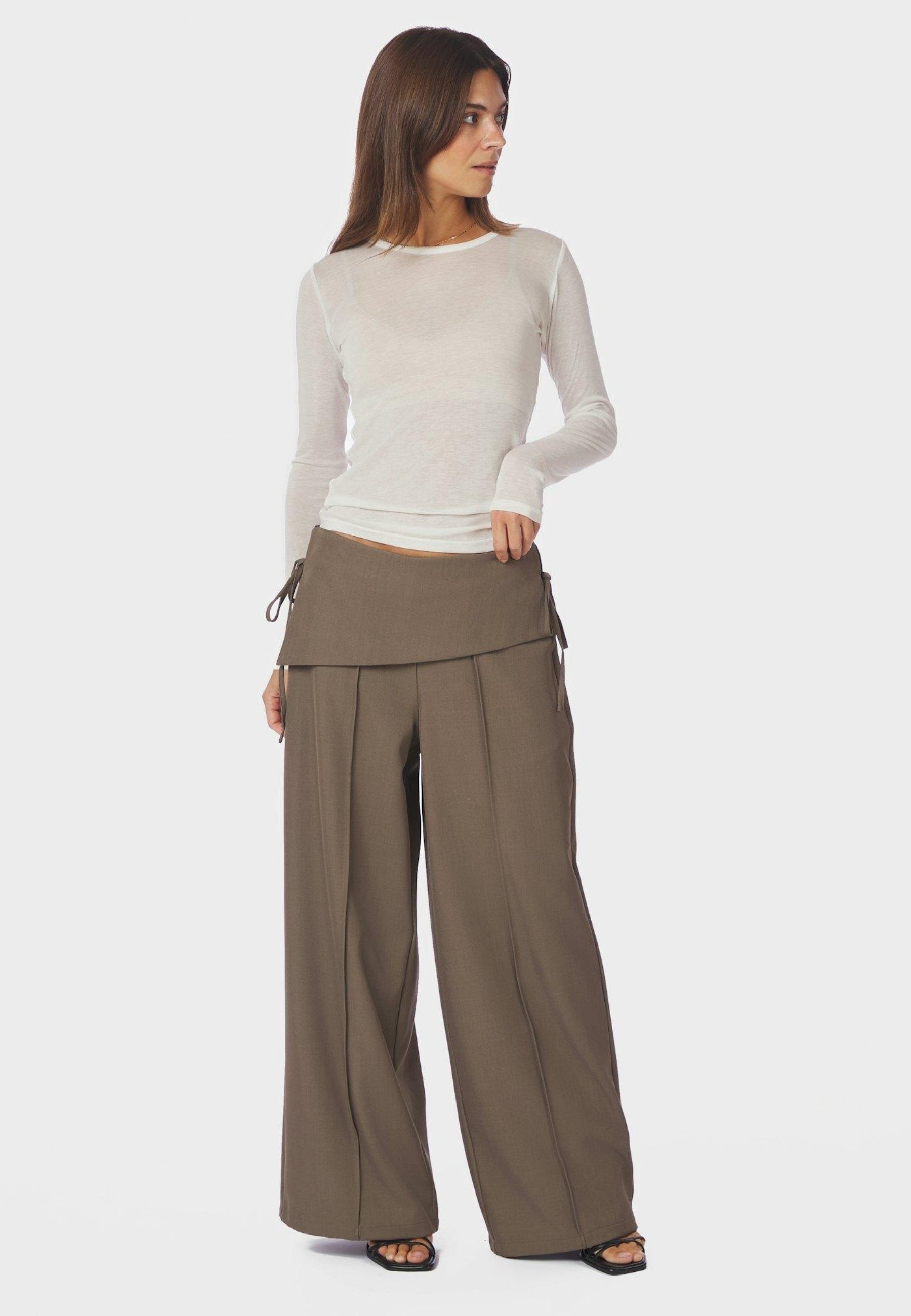 166168 Deani Fold Pants_Taupe_Model_0