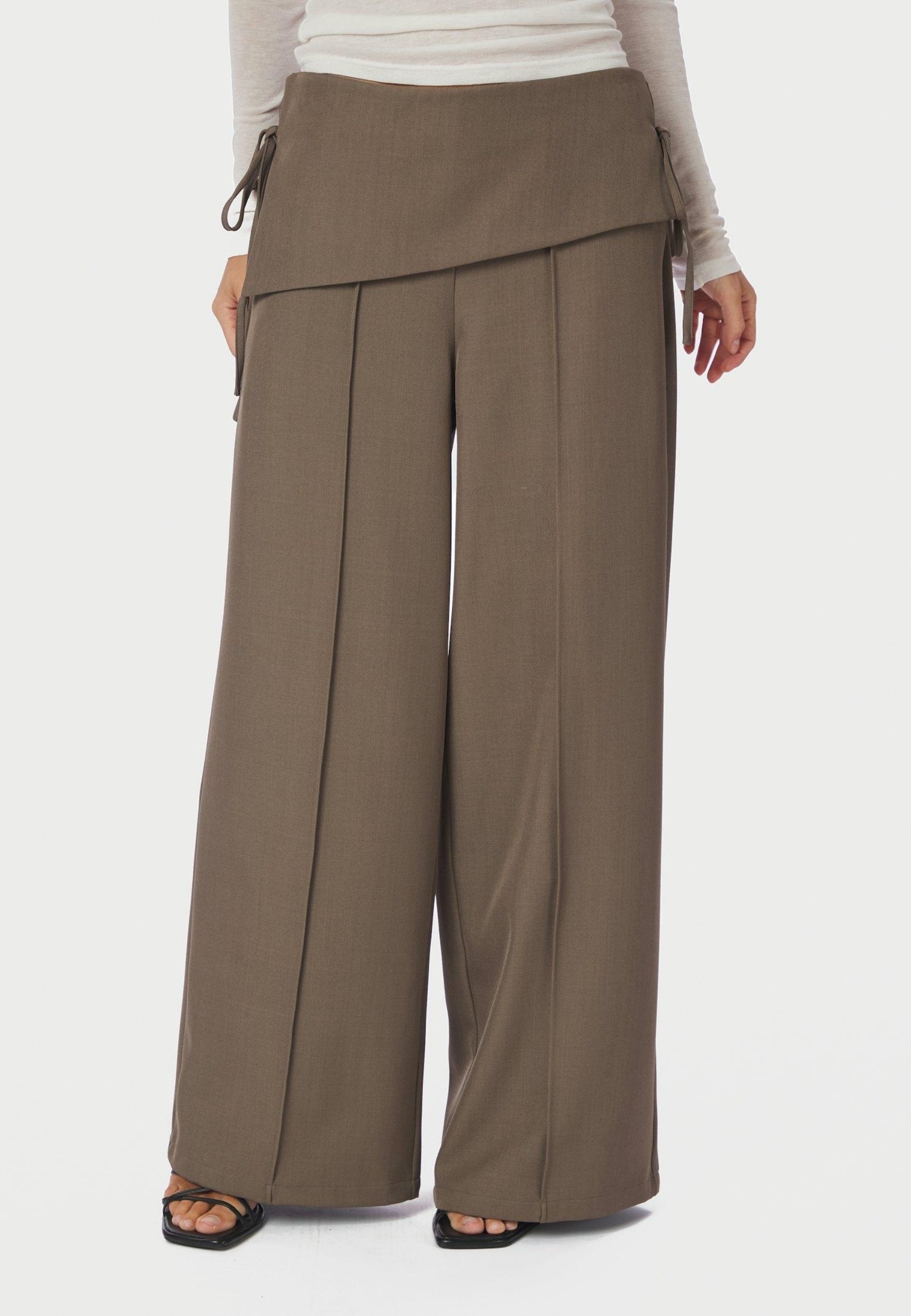 166168 Deani Fold Pants_Taupe_Model_1