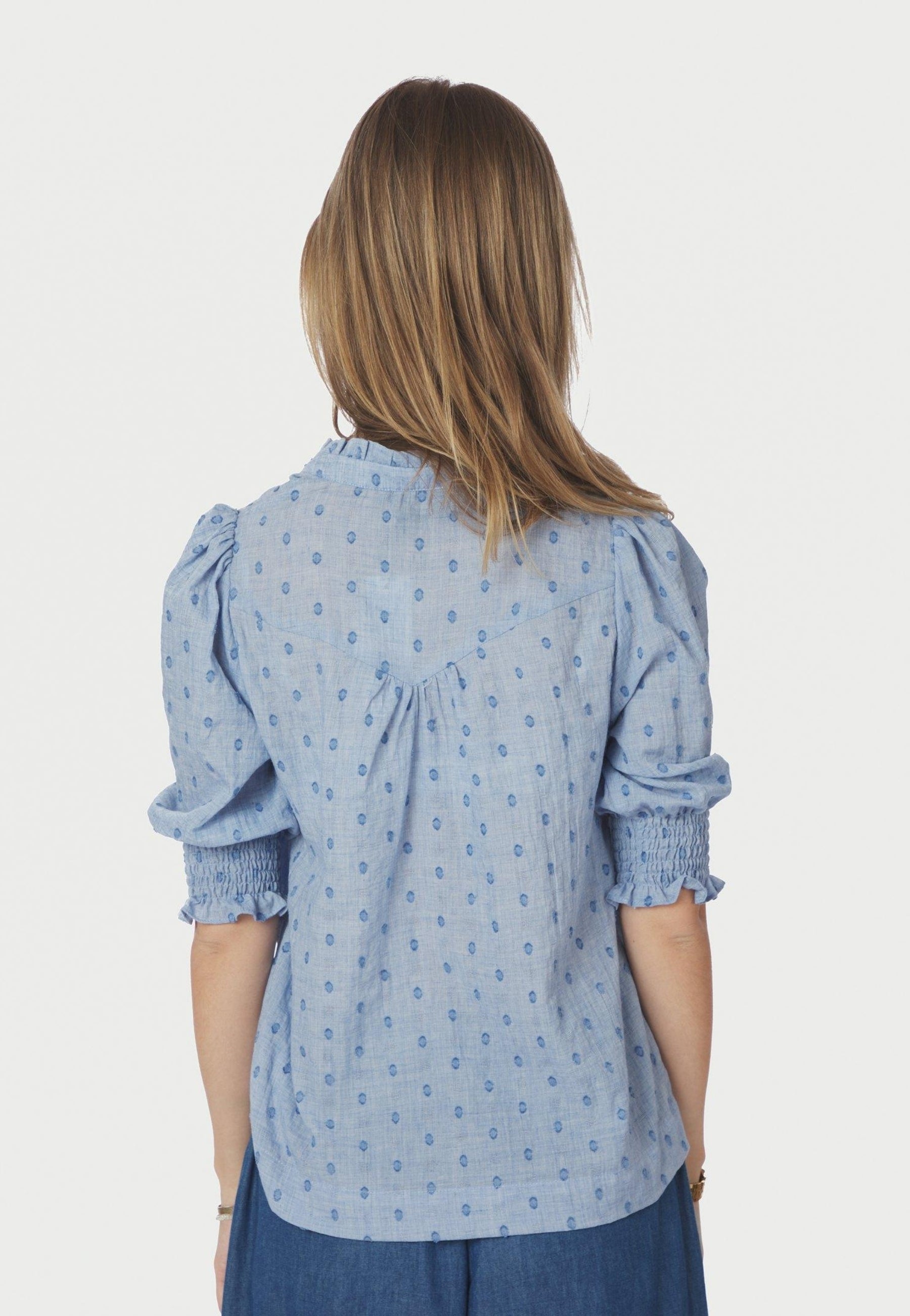 167750 Diana Dobby S Blouse_Light Blue_Model_3
