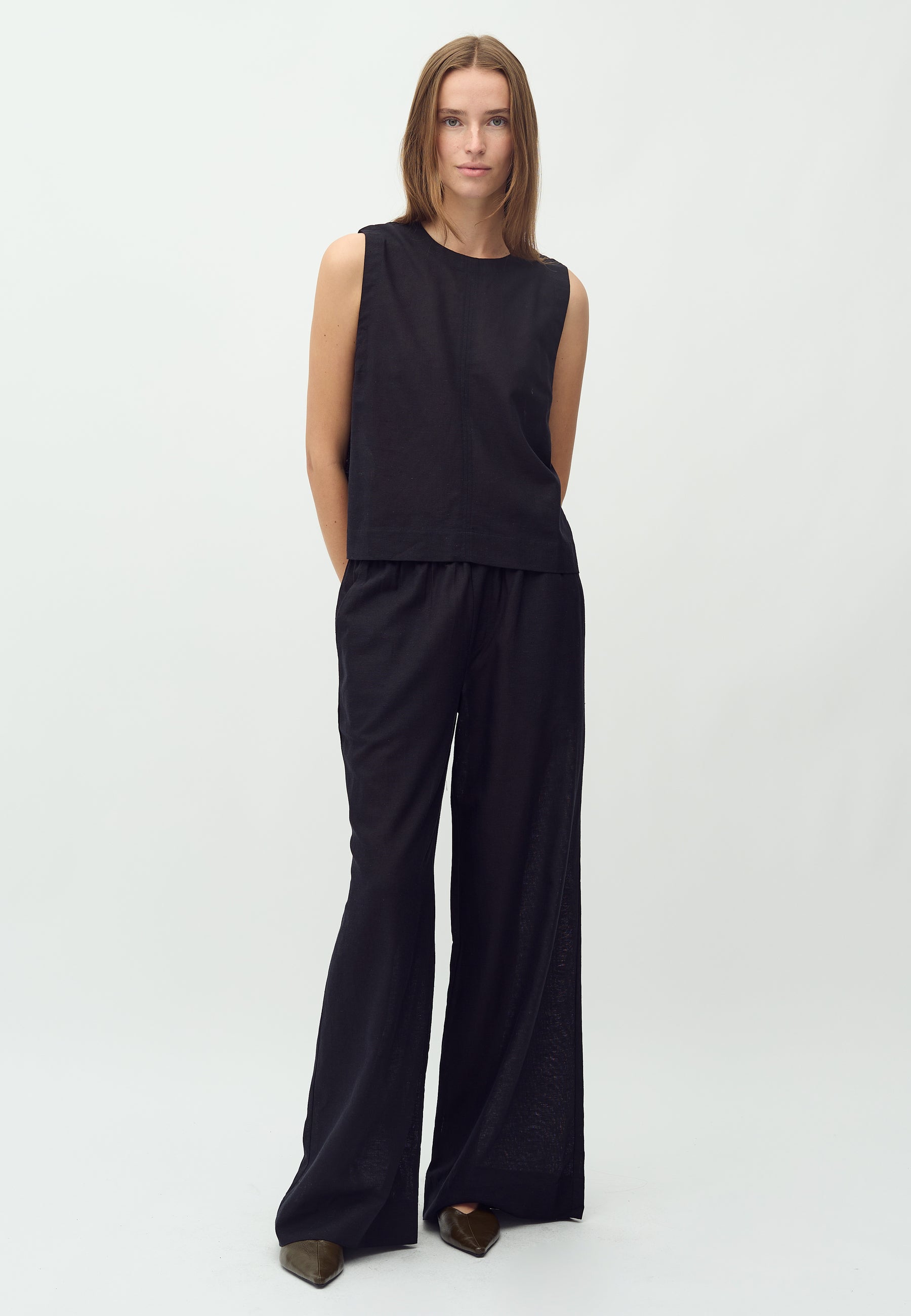 Asaka-M_Black_Model_0