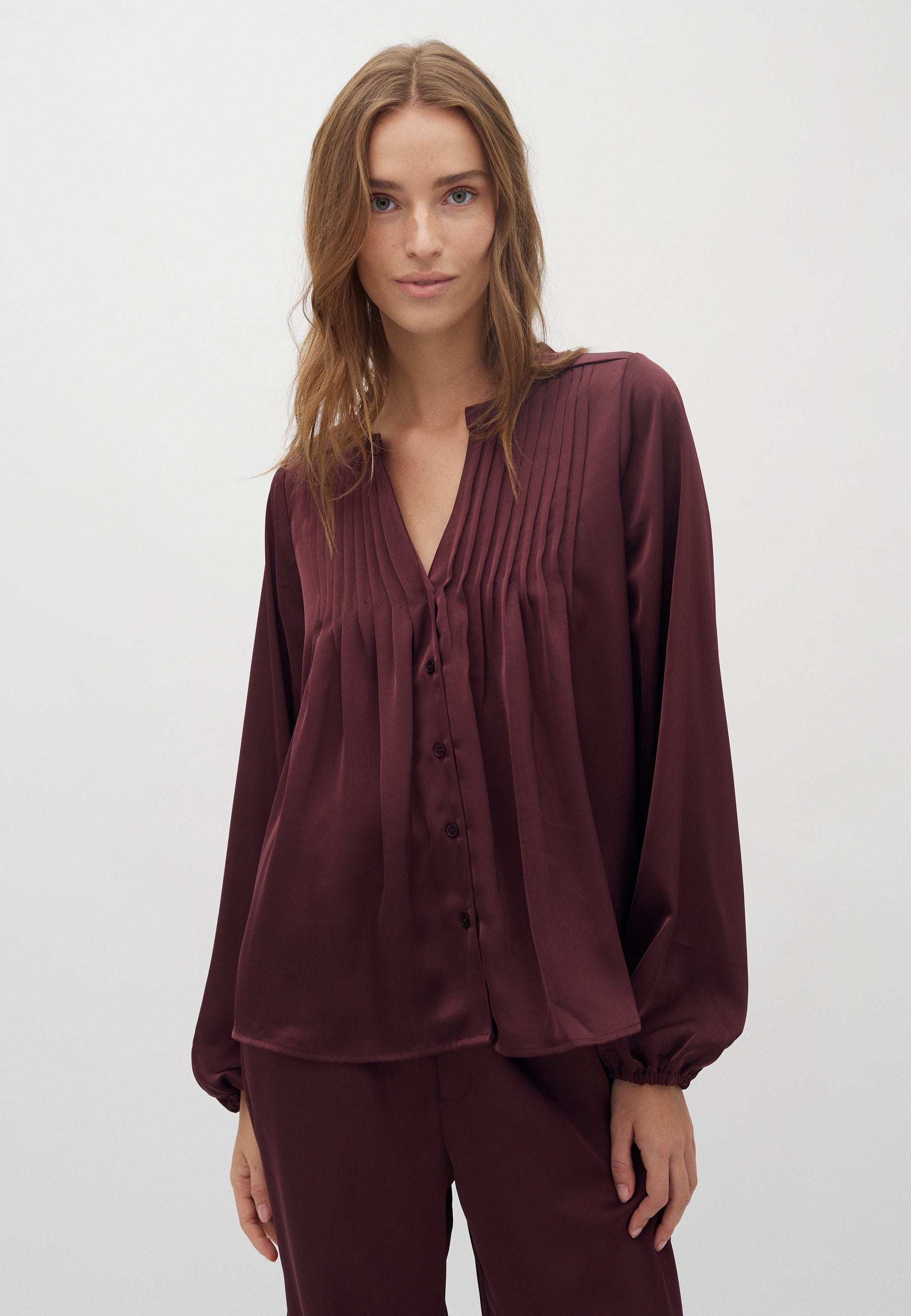 Maville-M_Bordeaux_Model_0