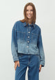 Winnia-M_Fading Denim Wash_Model_0