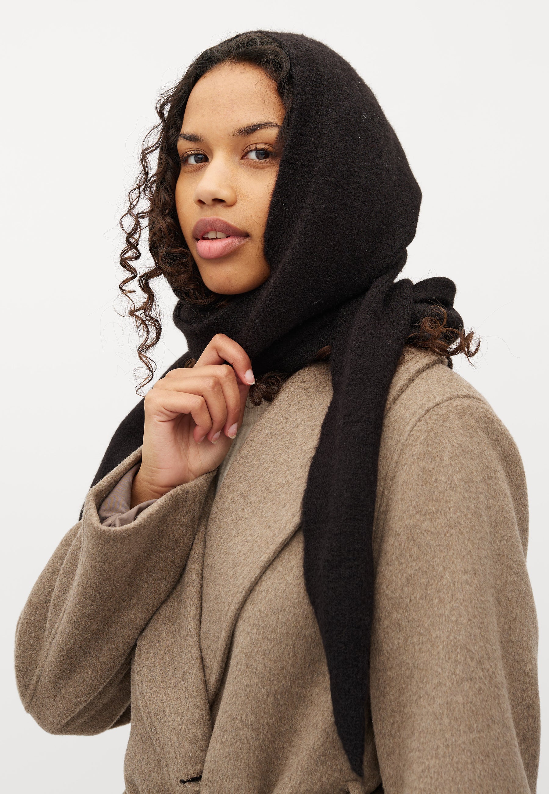 Wrappi-M_Black_Model_0