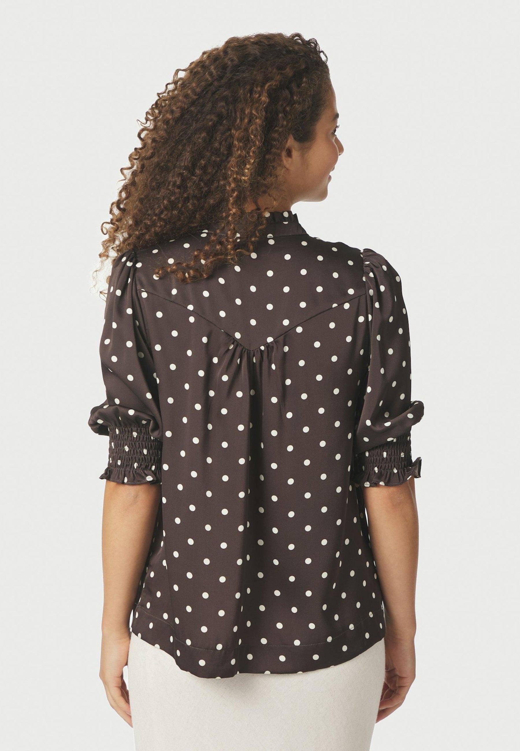 168484 Diana Dot Blouse_Dark brown_Model_3