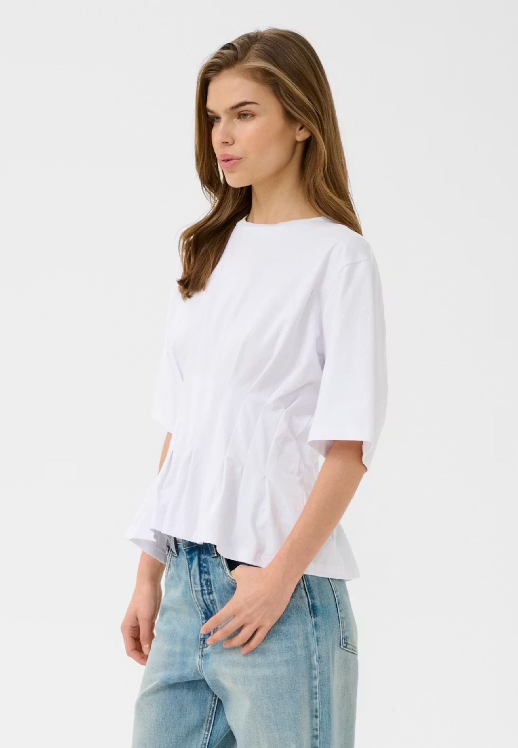 10910147 GZinez tee_Bright White_Packshot_1