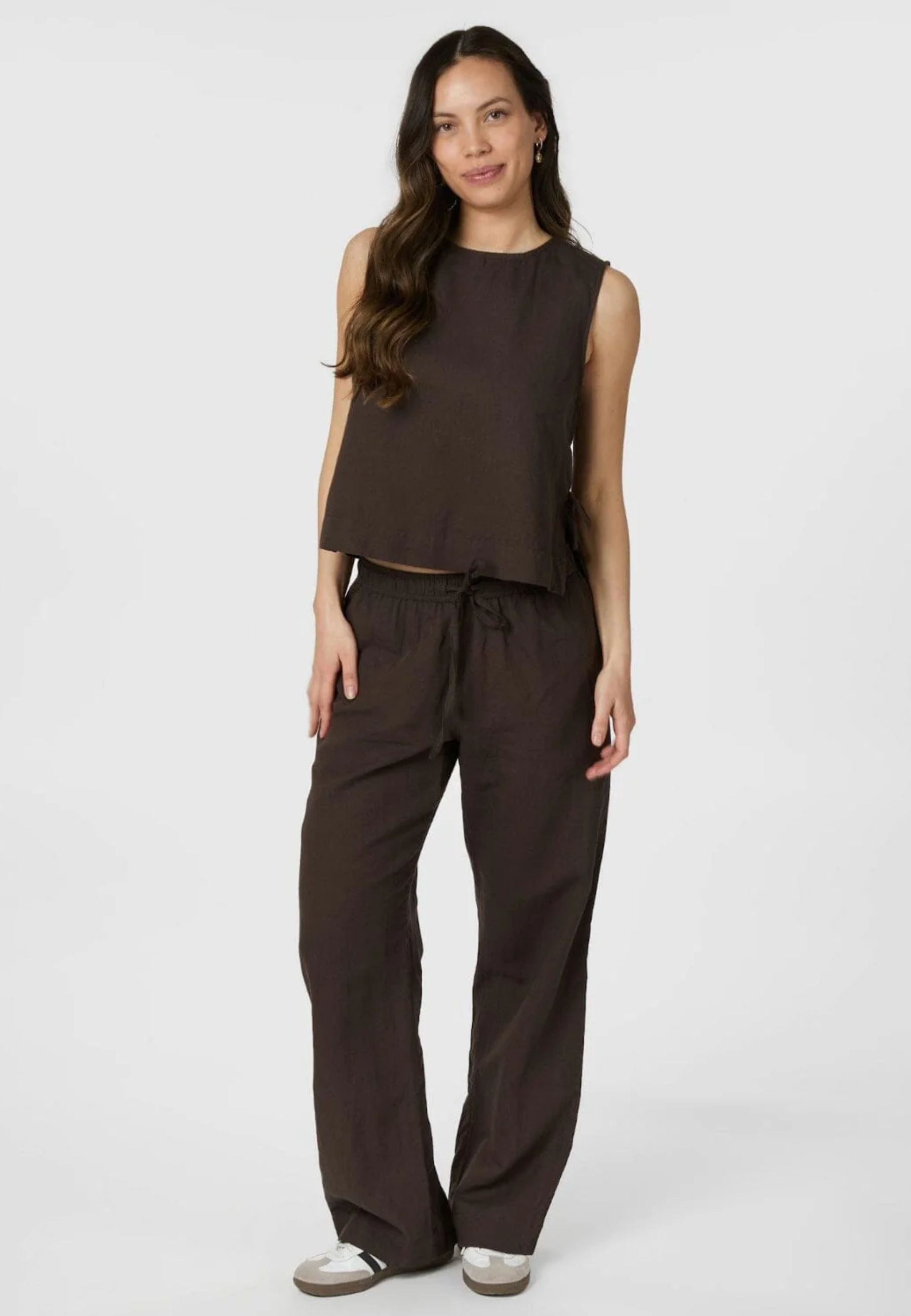 158949 Sonar Linen Pants_Dark Brown_Model_0