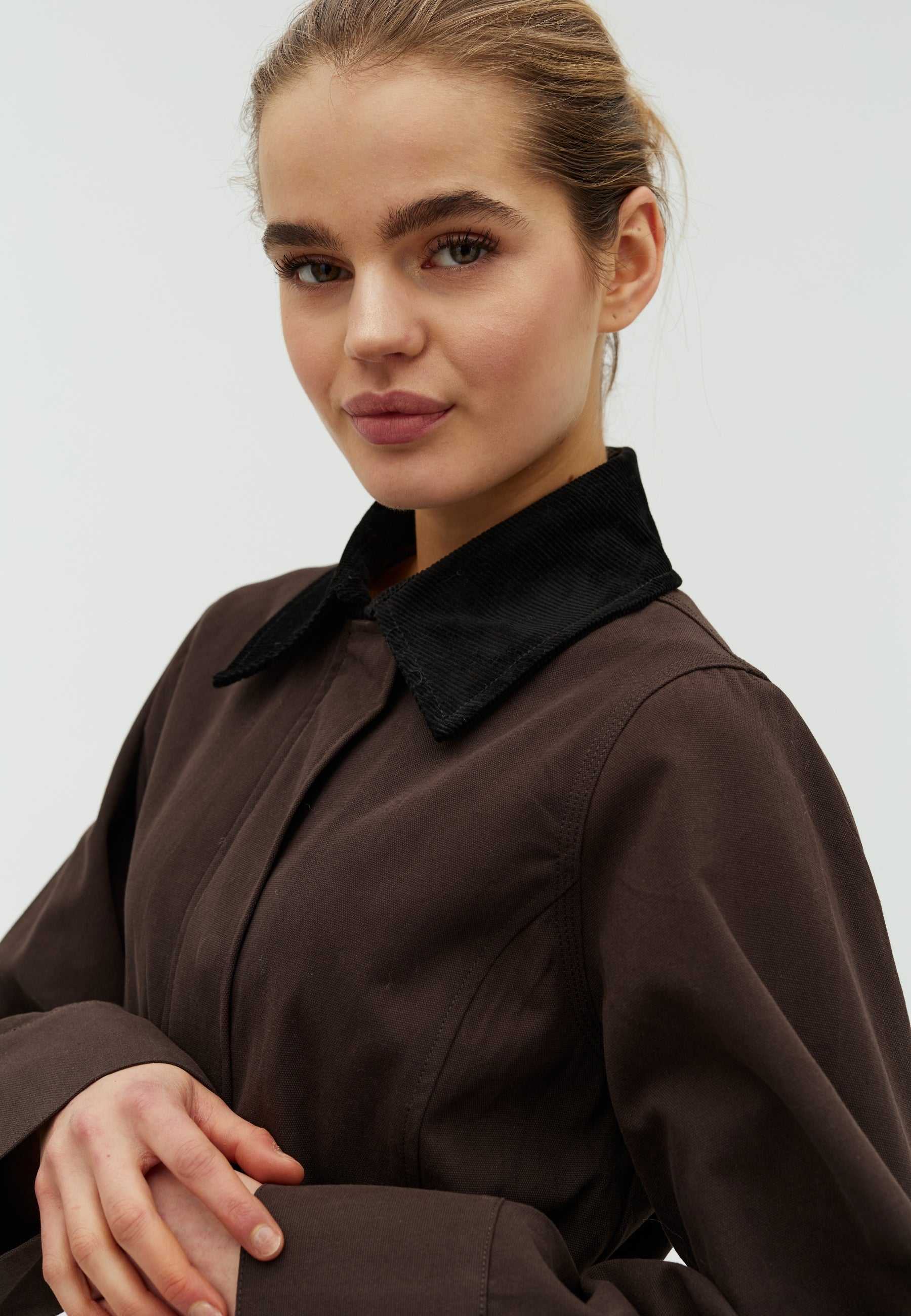 168655 Sempler Canvas Jacket_Dark Brown_Model_1