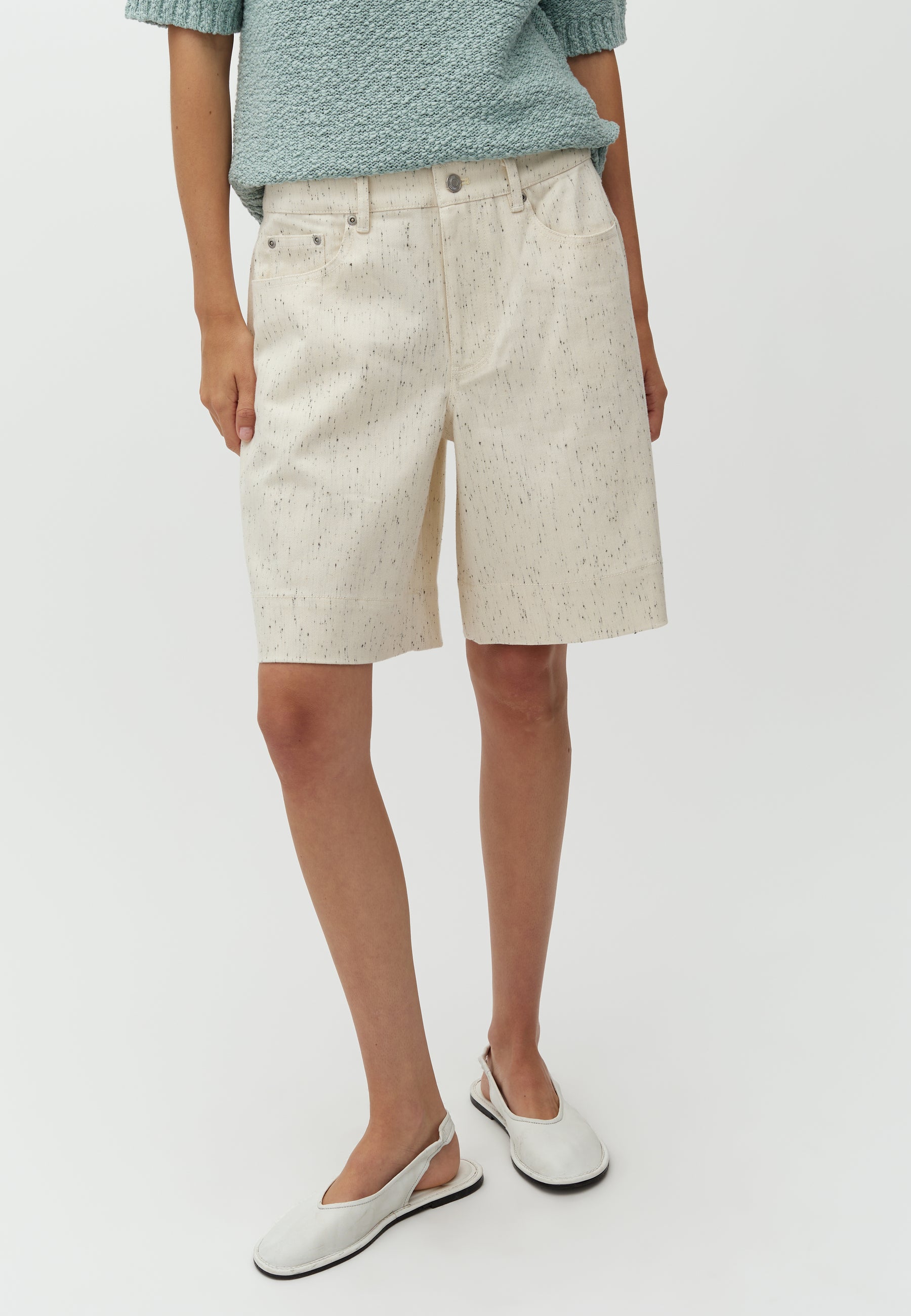 Sanira-M_Summer Twill_Model_1