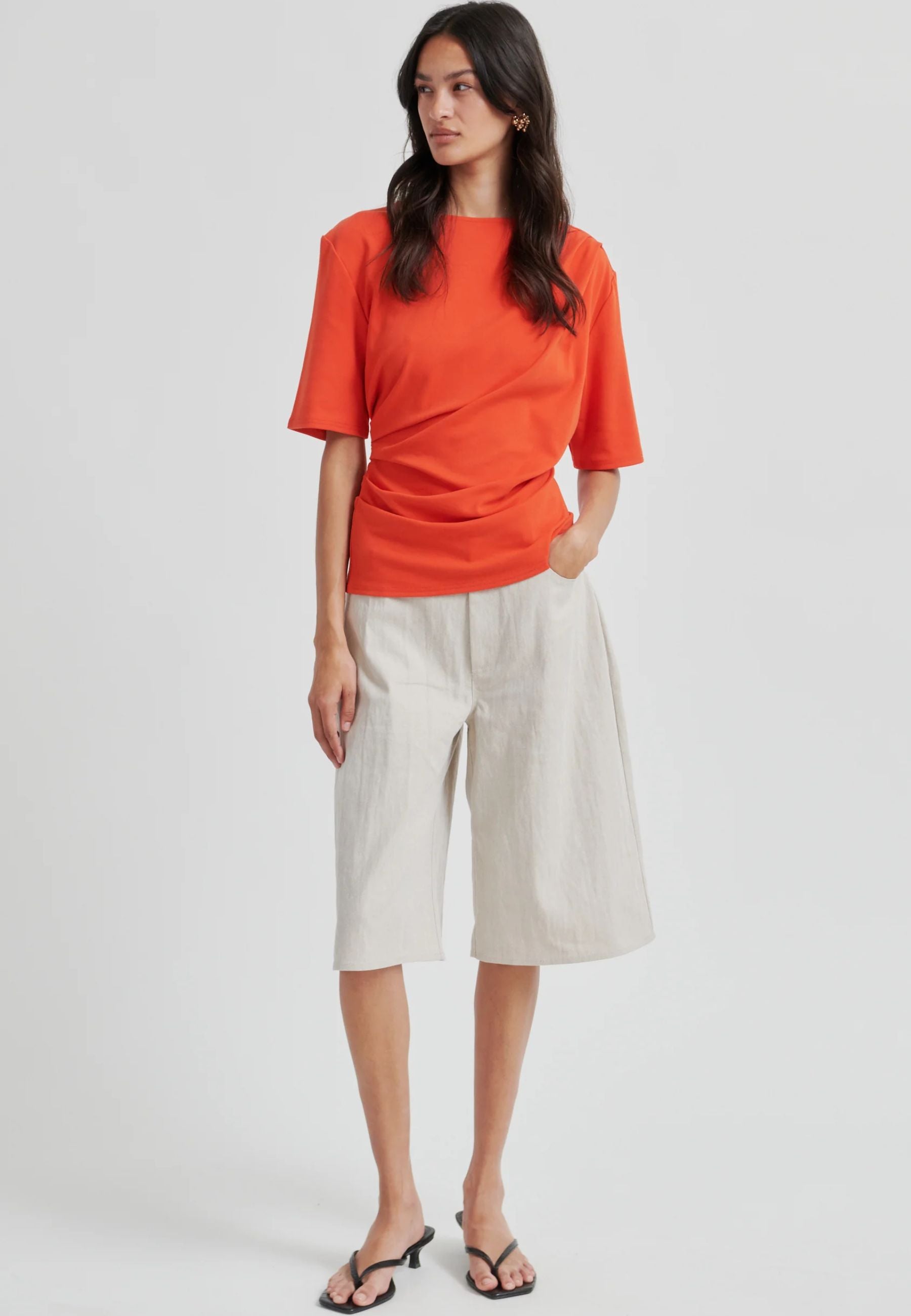 60433 Ulina Drape Tee_Poinciana_Model_2