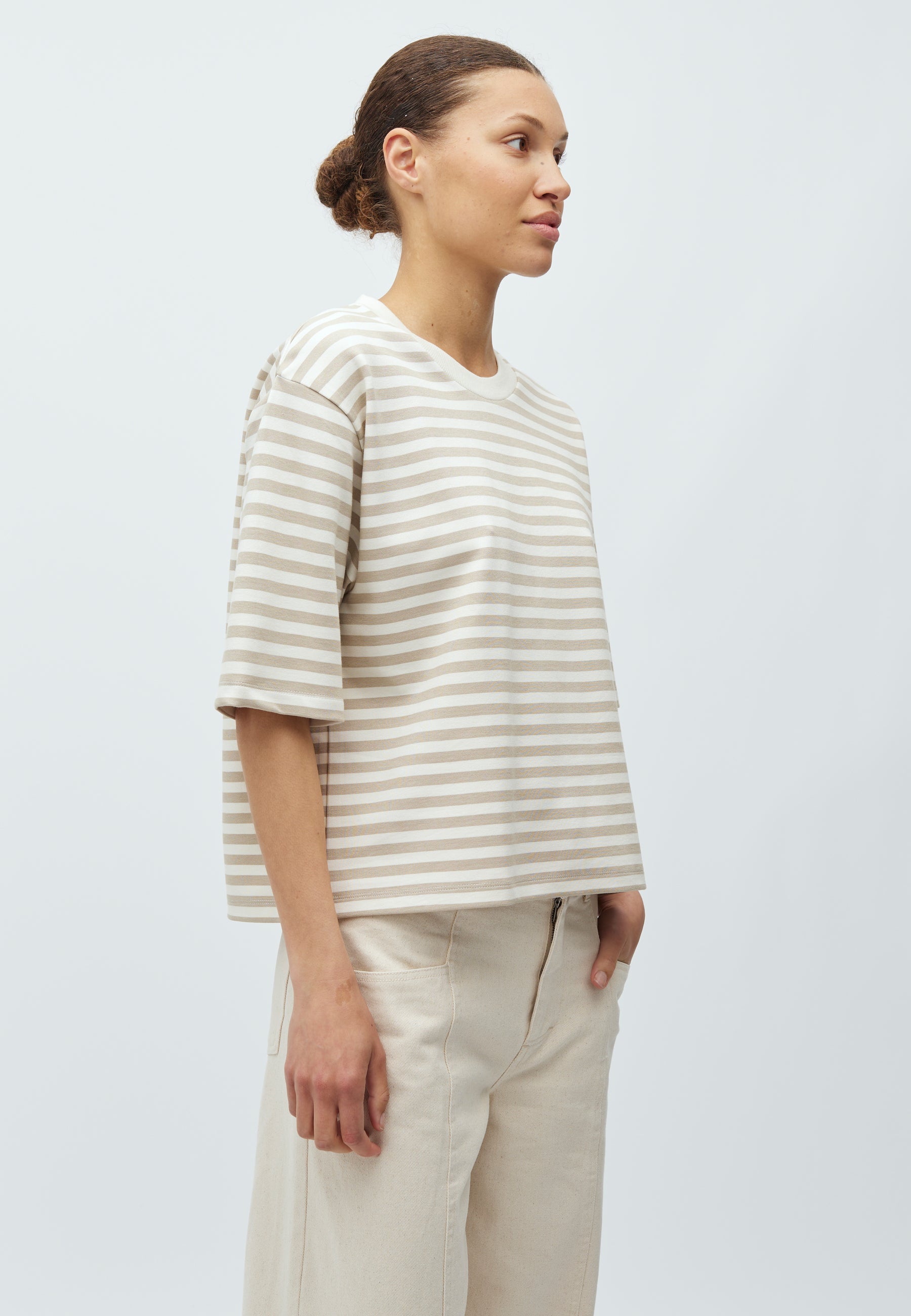 Emrys-M_Island Fossil Sugar Stripe_Model_1