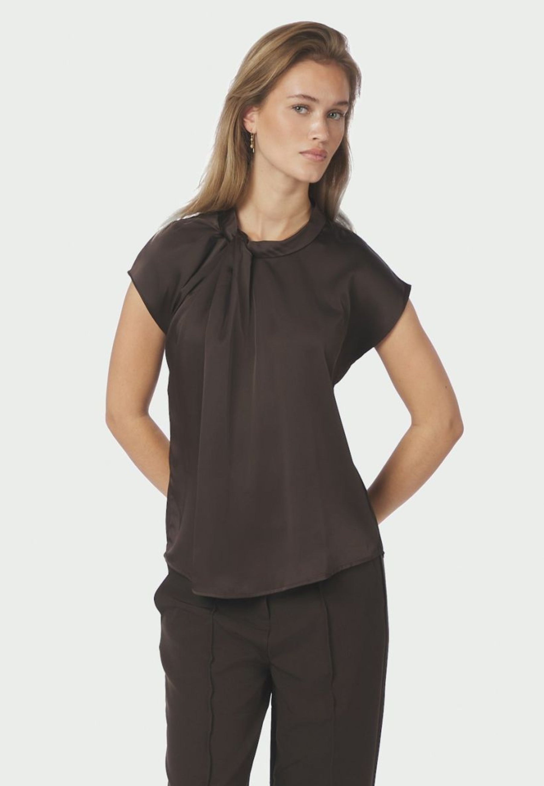 160990 Fleur Drapy Satin Blouse_Dark Brown_Model_0