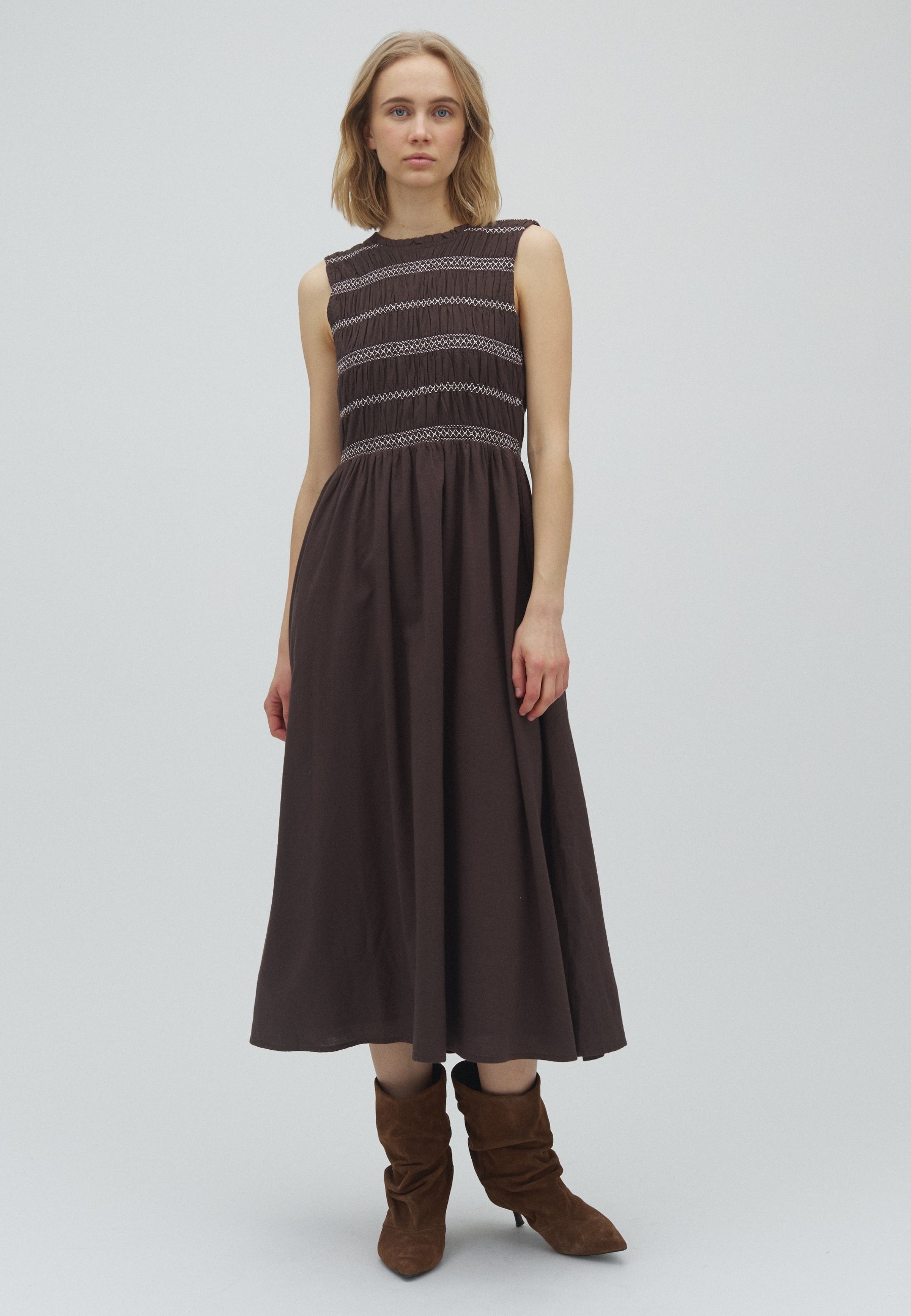 169564 Etika Deco Dress_Dark Brown_Model_0