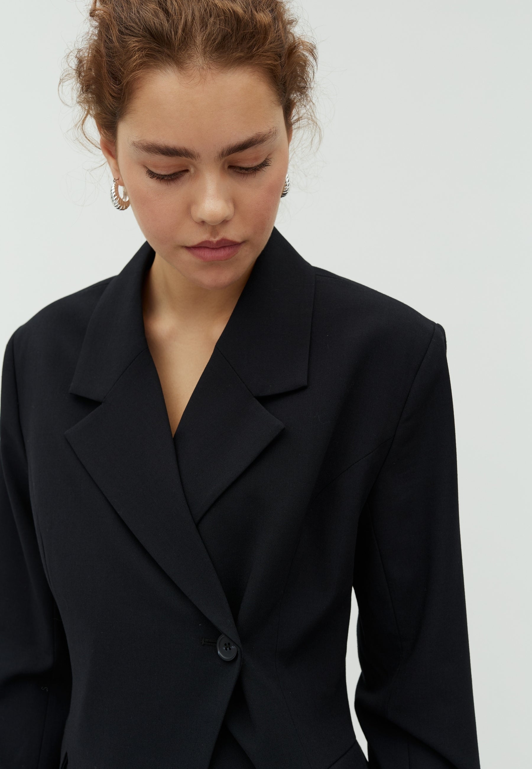 Frame-M_Black_Model_1