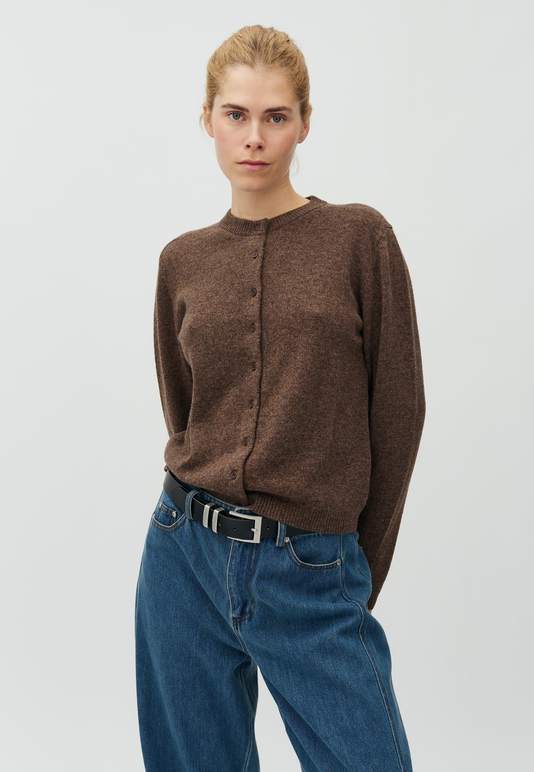 Averie-M_Java Melange_Model_0