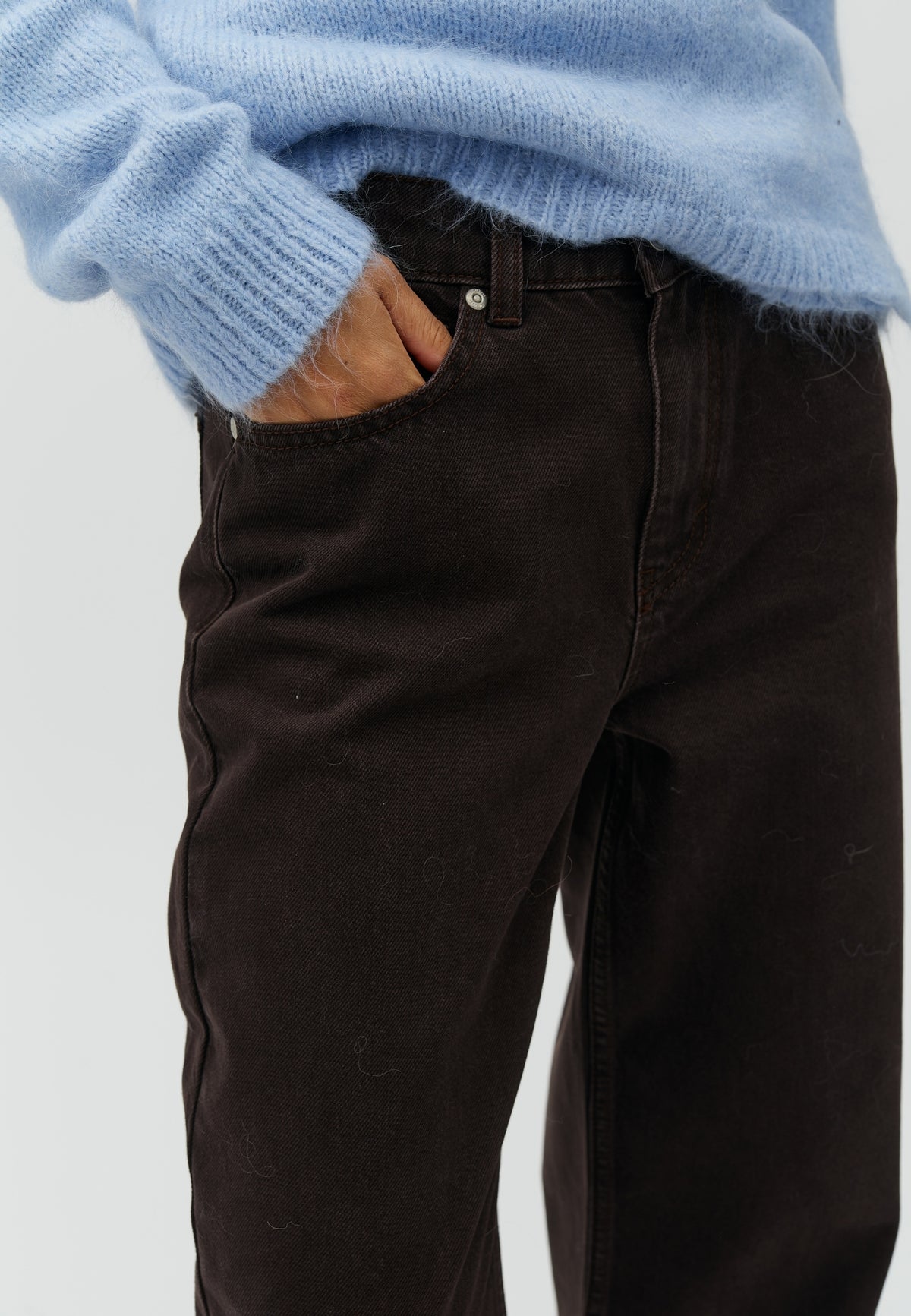 Jamilla-M_Brown Wash_Model_2