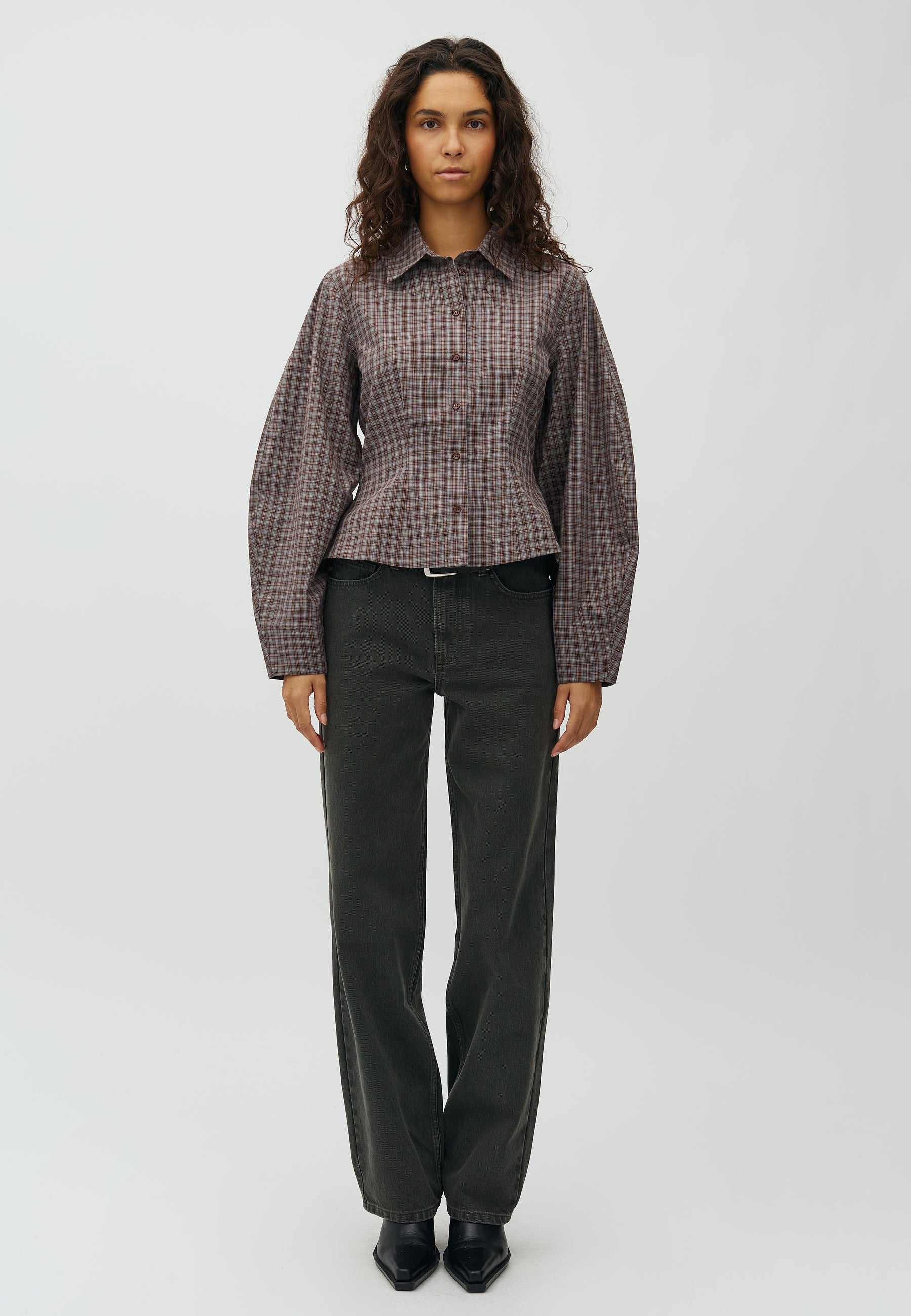 Letina-M_Mirage Check_Model_3