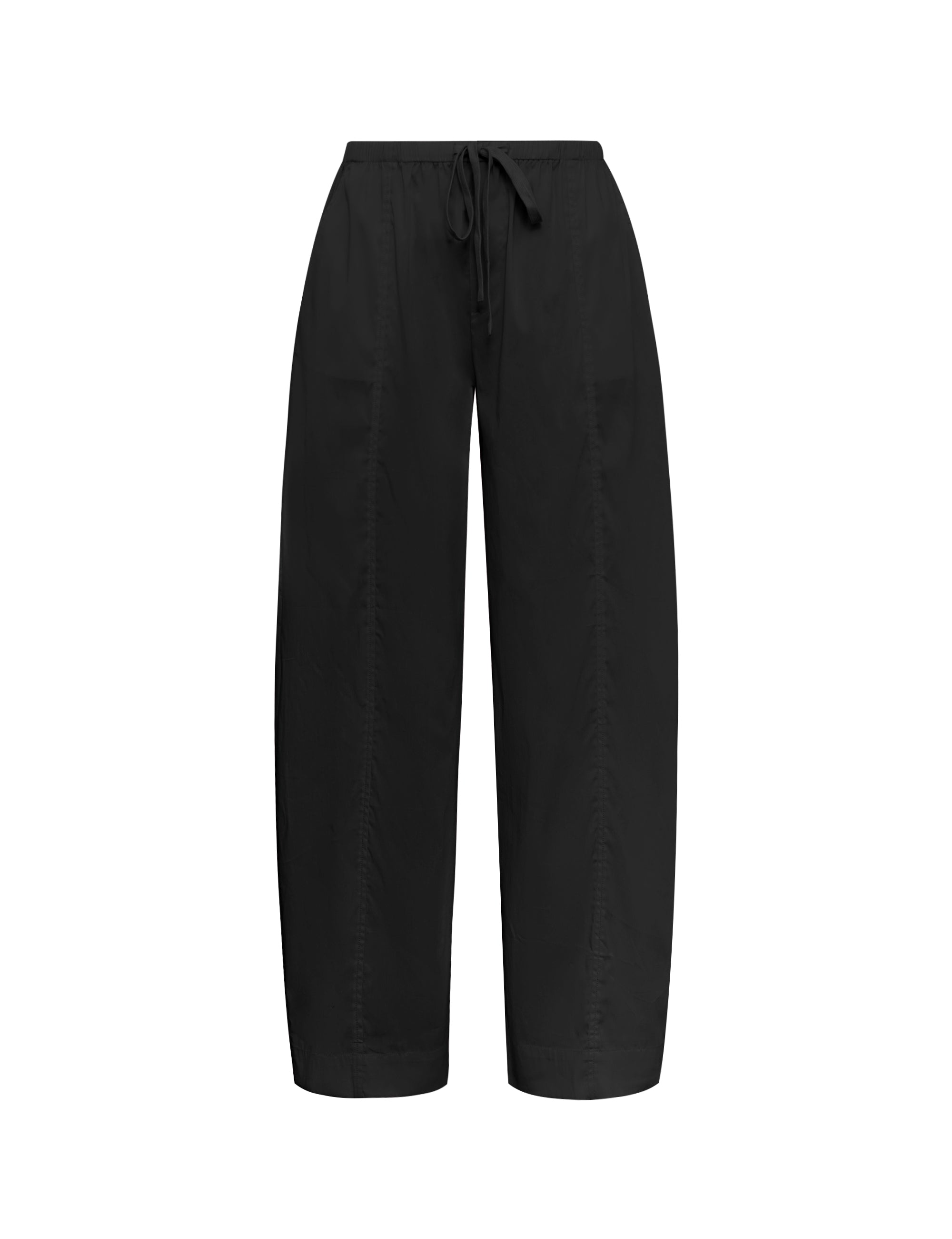 Saca-F_Black_Packshot_0