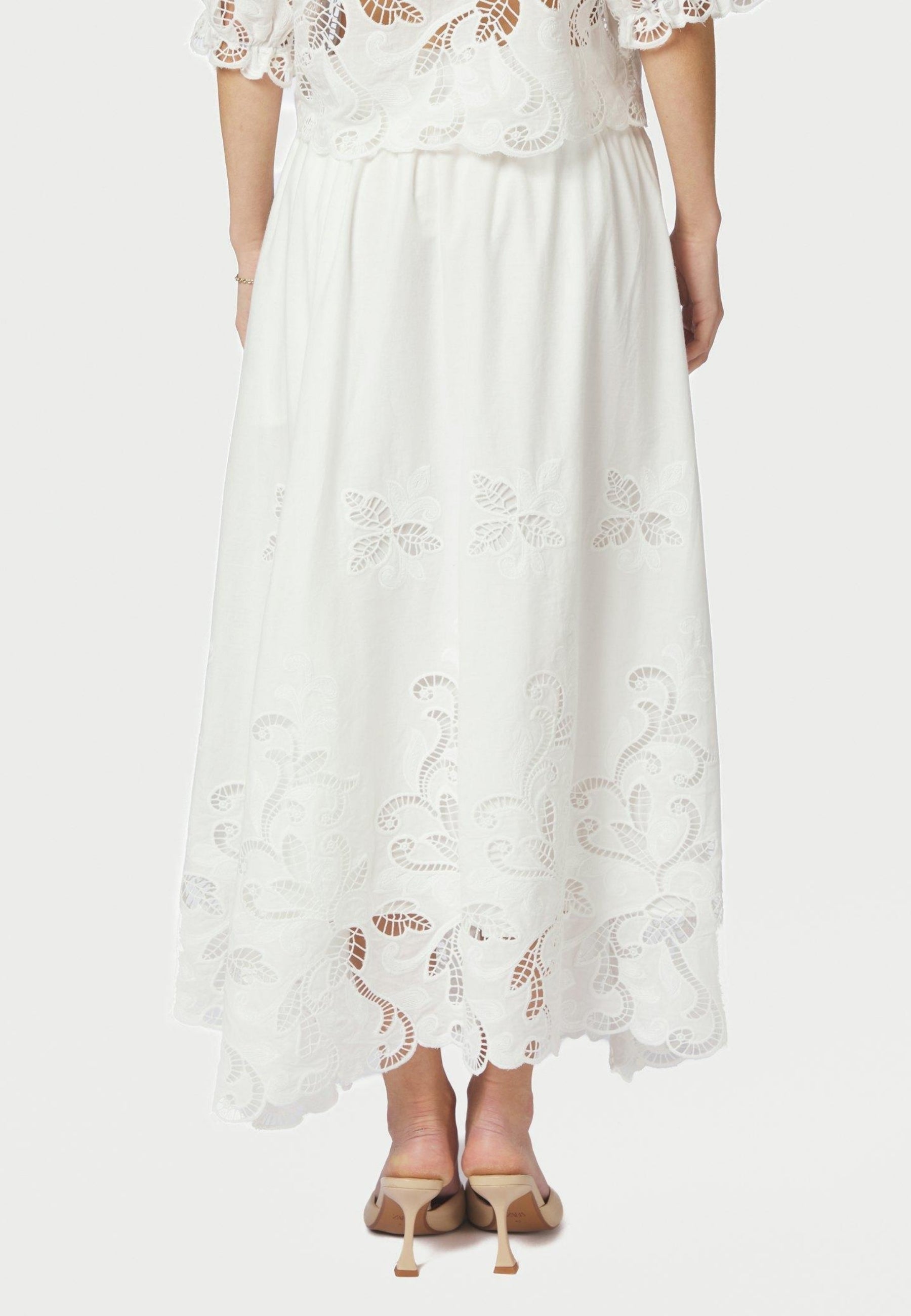 168438 Yara Long Emb Skirt_White_Model_3